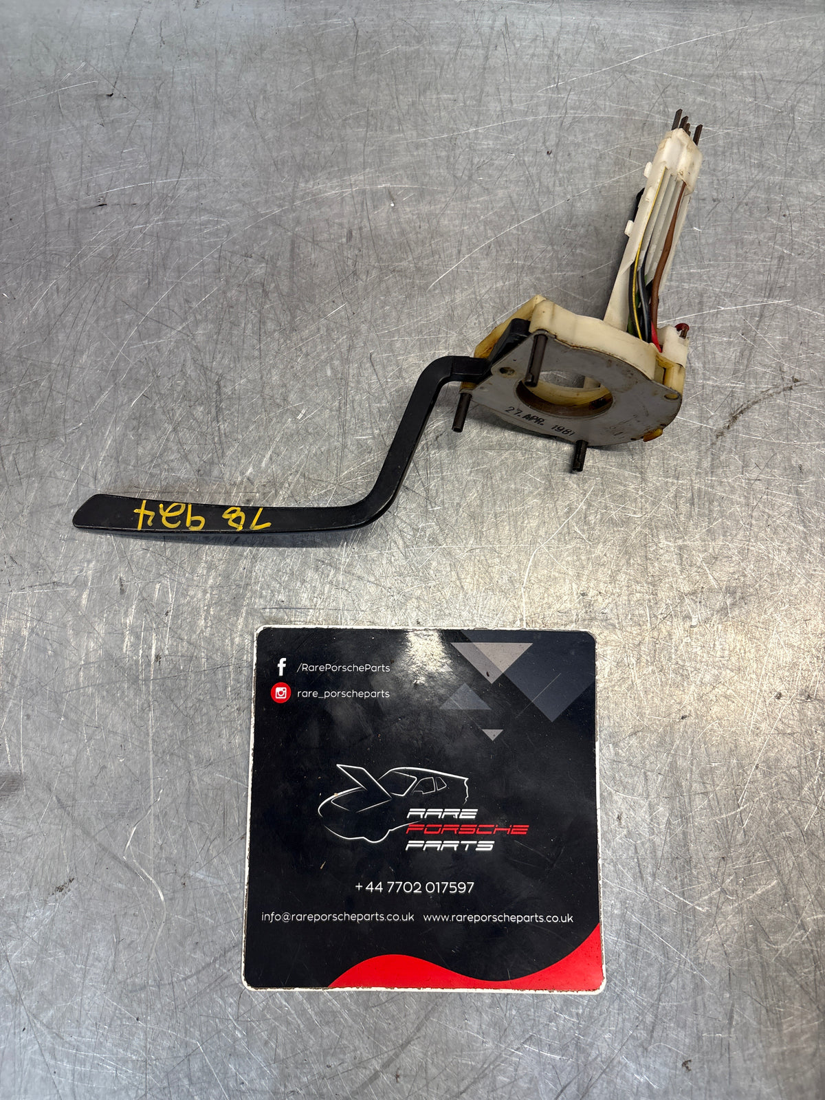 Porsche 924 early wiper stalk, used 113953519G