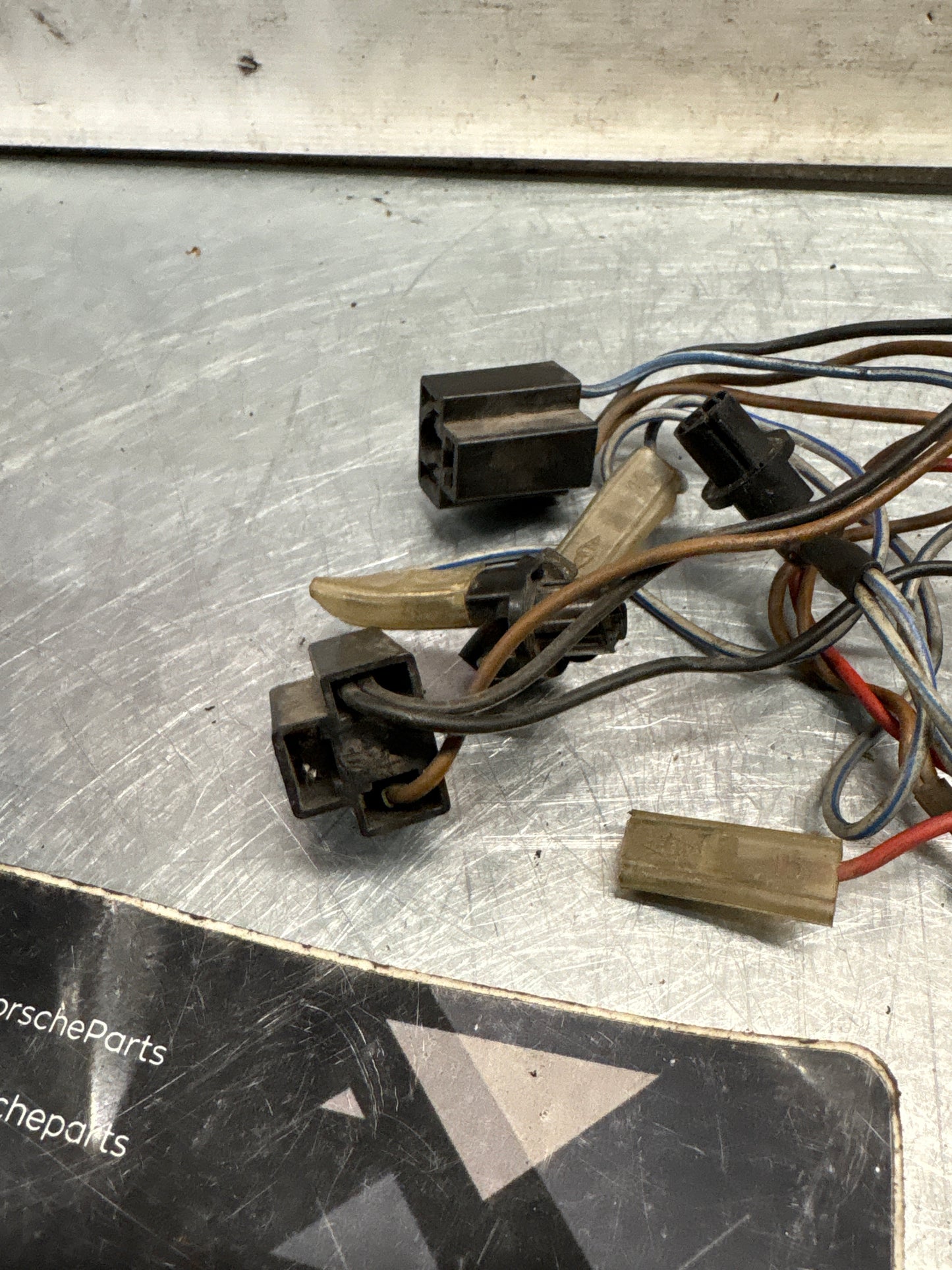 Porsche 924 76-79 instrument wiring harness, used 477971051