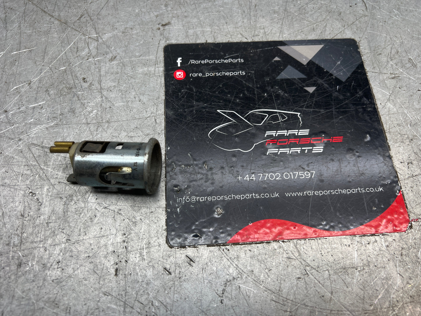 Porsche 924/944 cigarette lighter 477919305