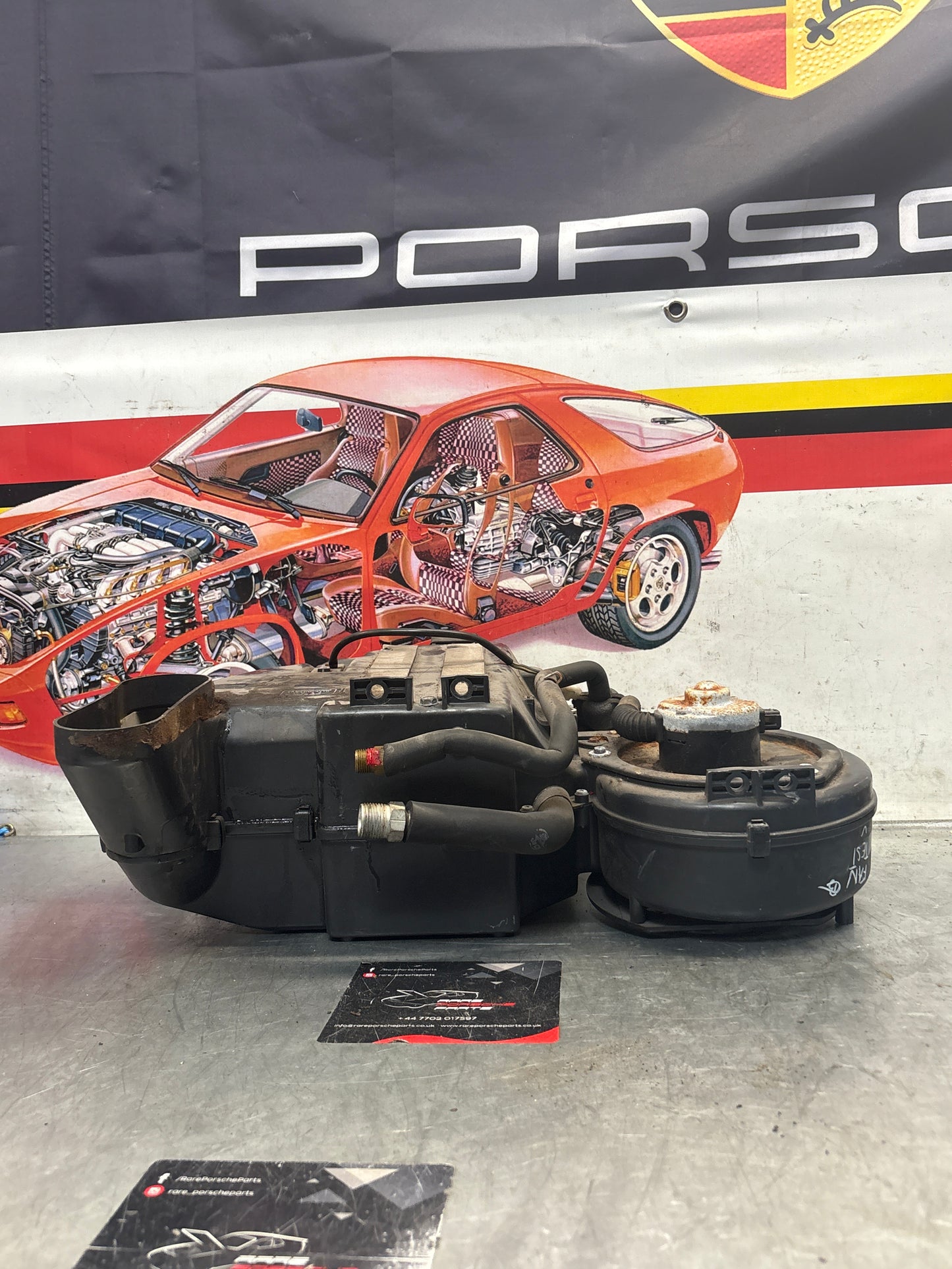 Porsche 924 Air conditioner unit, used 477820002