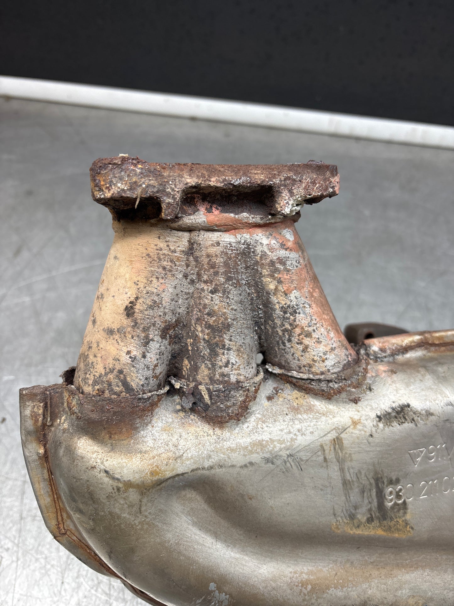 Porsche 911 930 heat exchanger, 93021102901, used