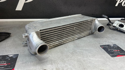 Porsche 944 Turbo Intercooler 95111013703 used