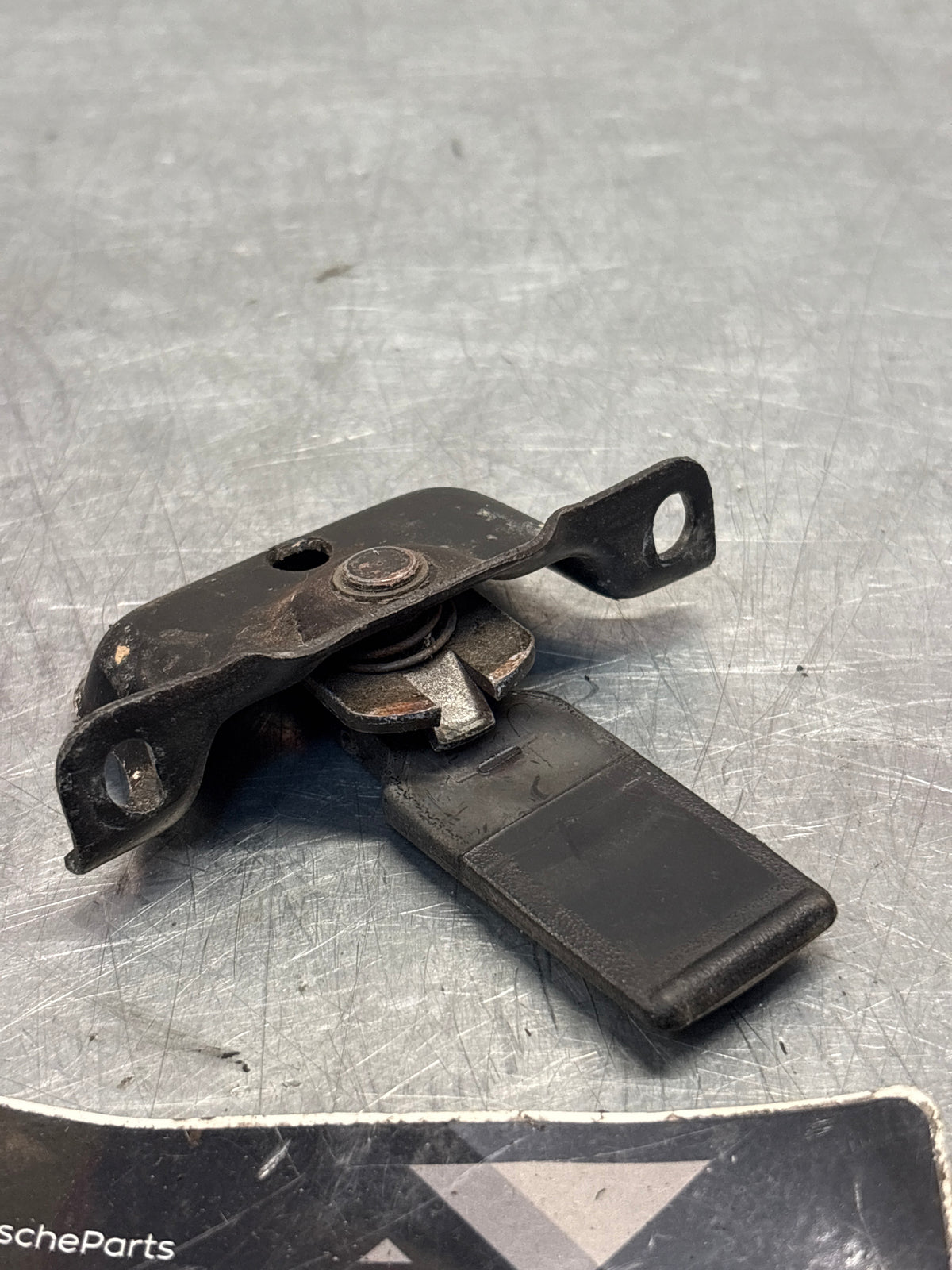 Porsche 924 / 944 rear manual sunroof / targa roof hinge, used 477871649