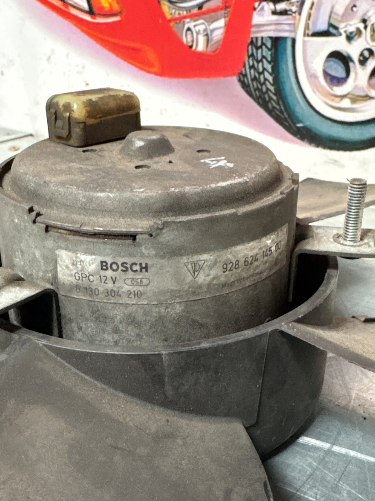 Porsche 928 cooling fan, used 92862414500