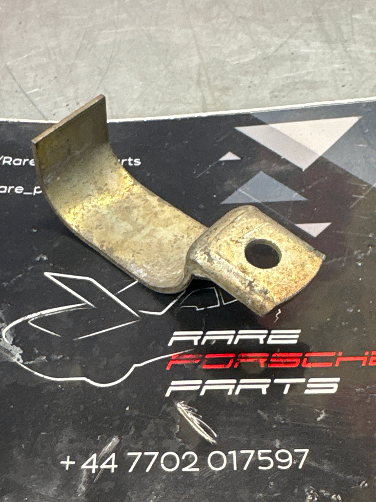 Porsche 924 fuel hose clip, used 477209307