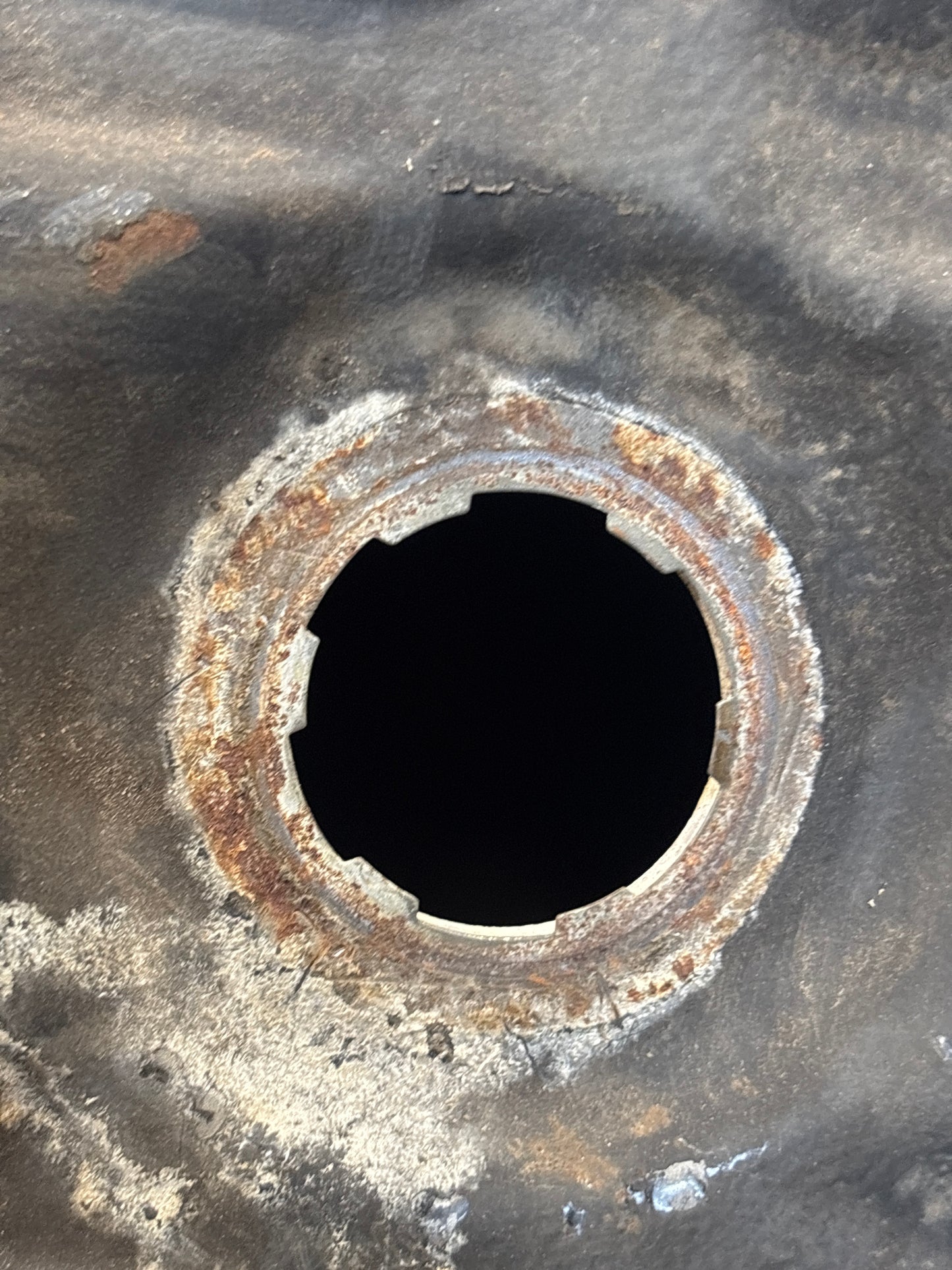 Serbatoio carburante Porsche 924 in metallo per le prime auto