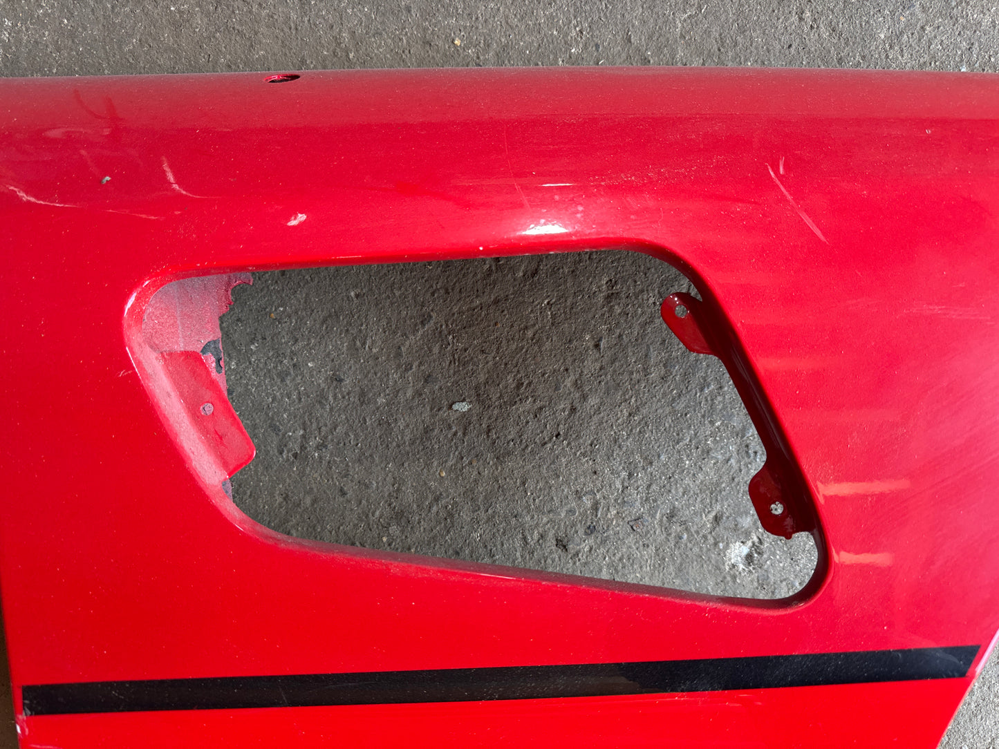 Porsche 924 modified front wings, good condition, solid. Pair, used.