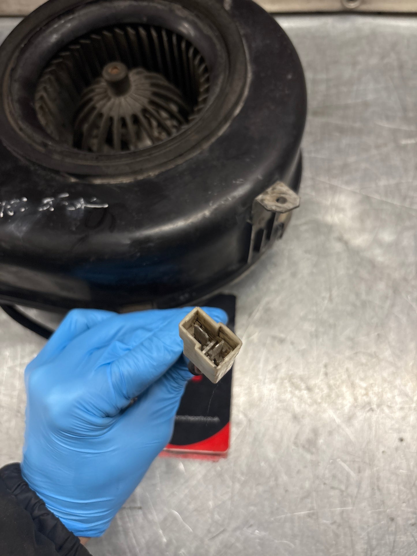 Porsche 928 Blower motor, used, tested 92857426704 / 92857426904