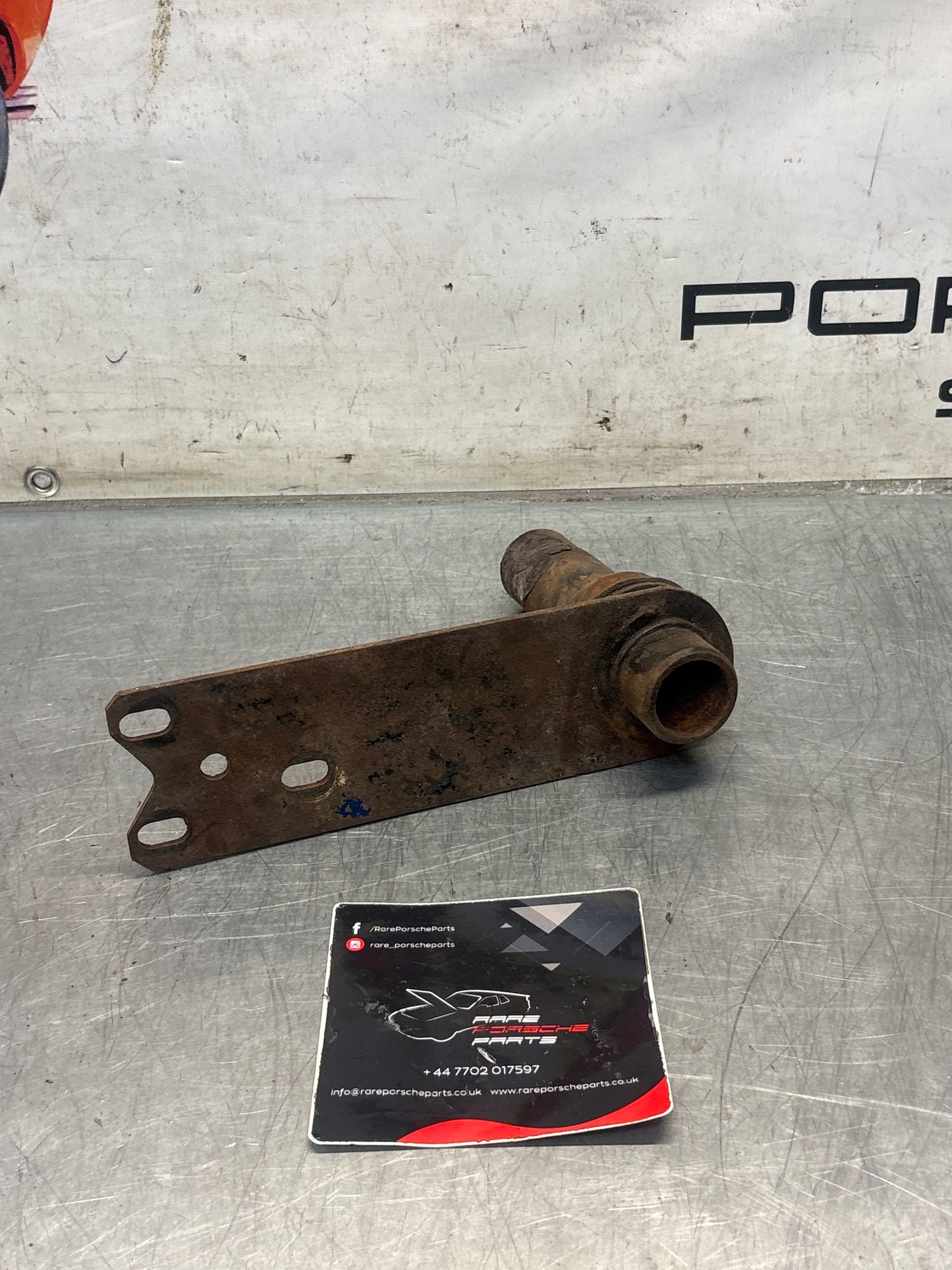 Porsche 924 76-79 left trailing arm, used 113511205B