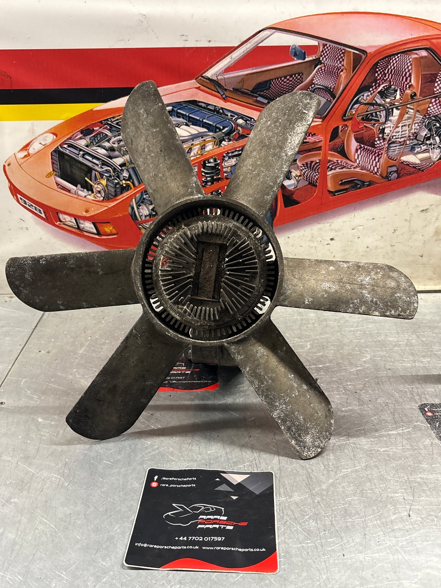 Porsche 928 Engine cooling viscous fan with bracket used 92810613701, 9281061101R