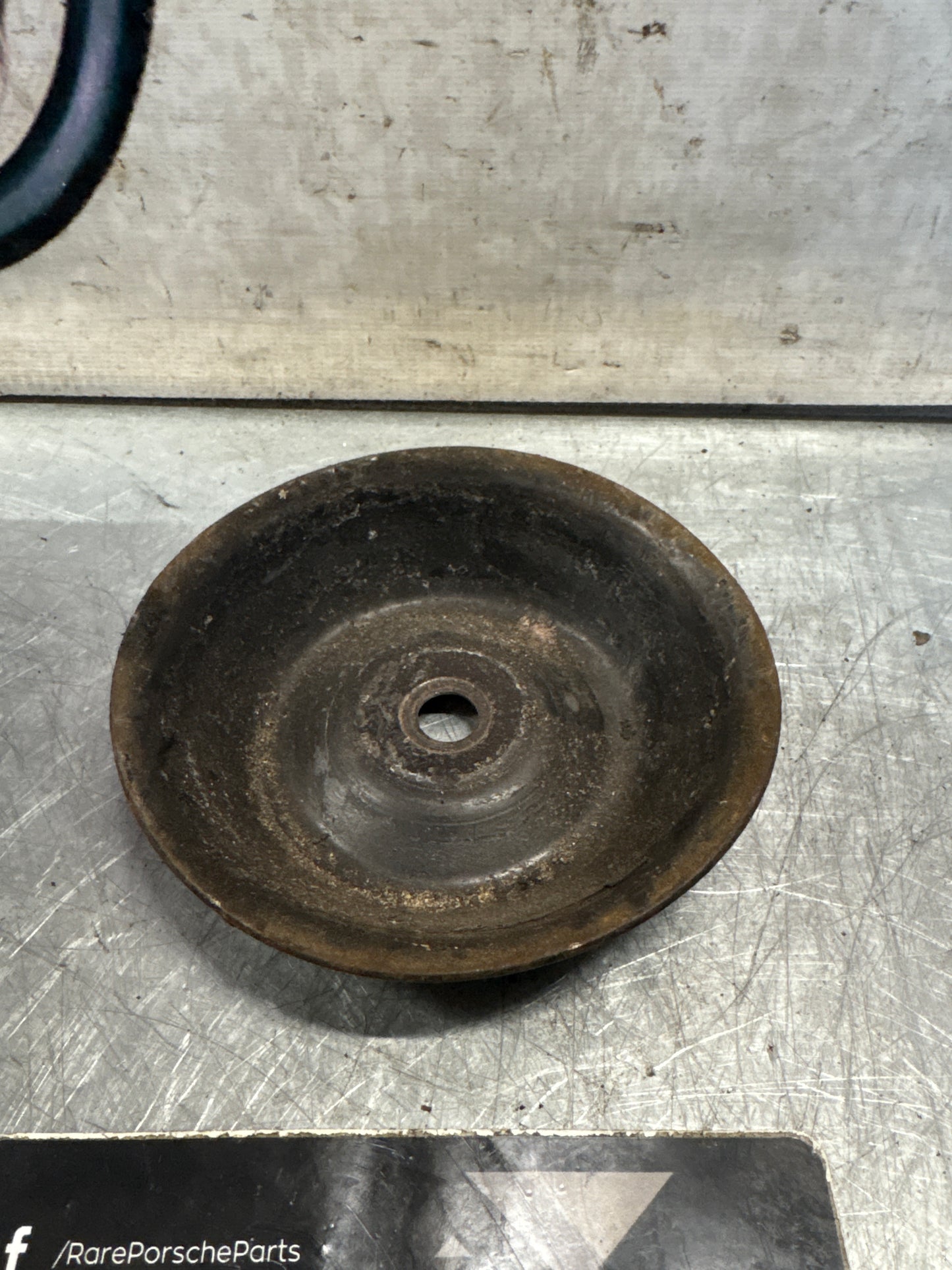 Porsche 928 shock absorber supporting plate, used 92833343600