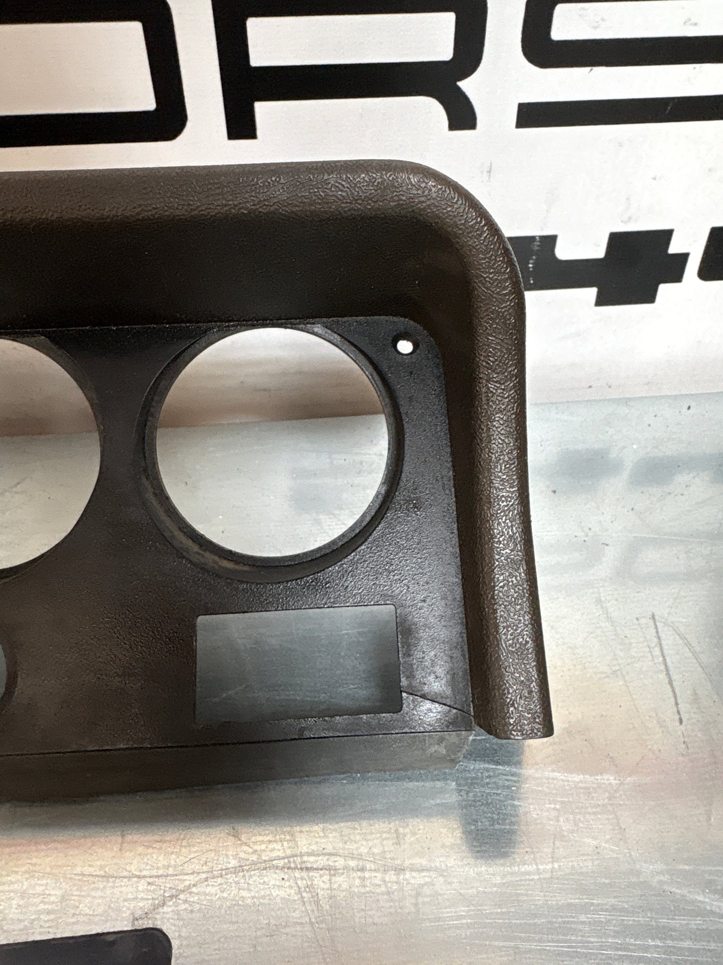 Porsche 924 centre console clock/gauge mounting panel in Grey/Black 477857977, used