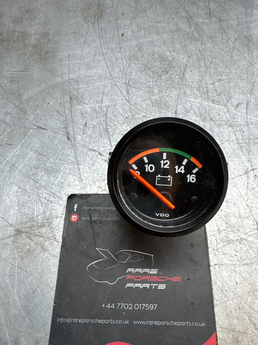 Indicatore voltmetro Porsche 924 944. 94464111901 / 944 641 119 01