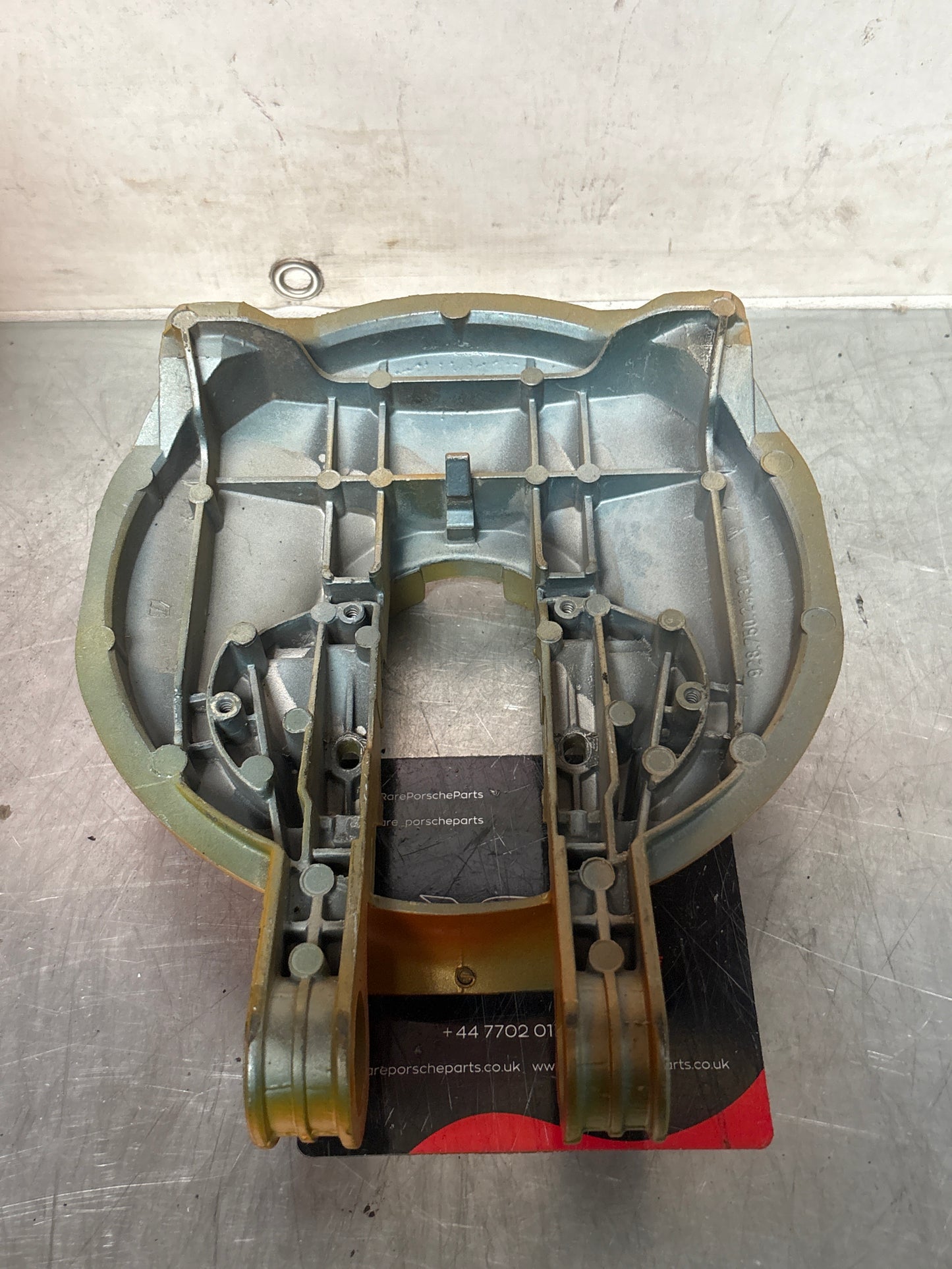 Porsche 928 left headlight swivel frame without any bearing 92875024302 used