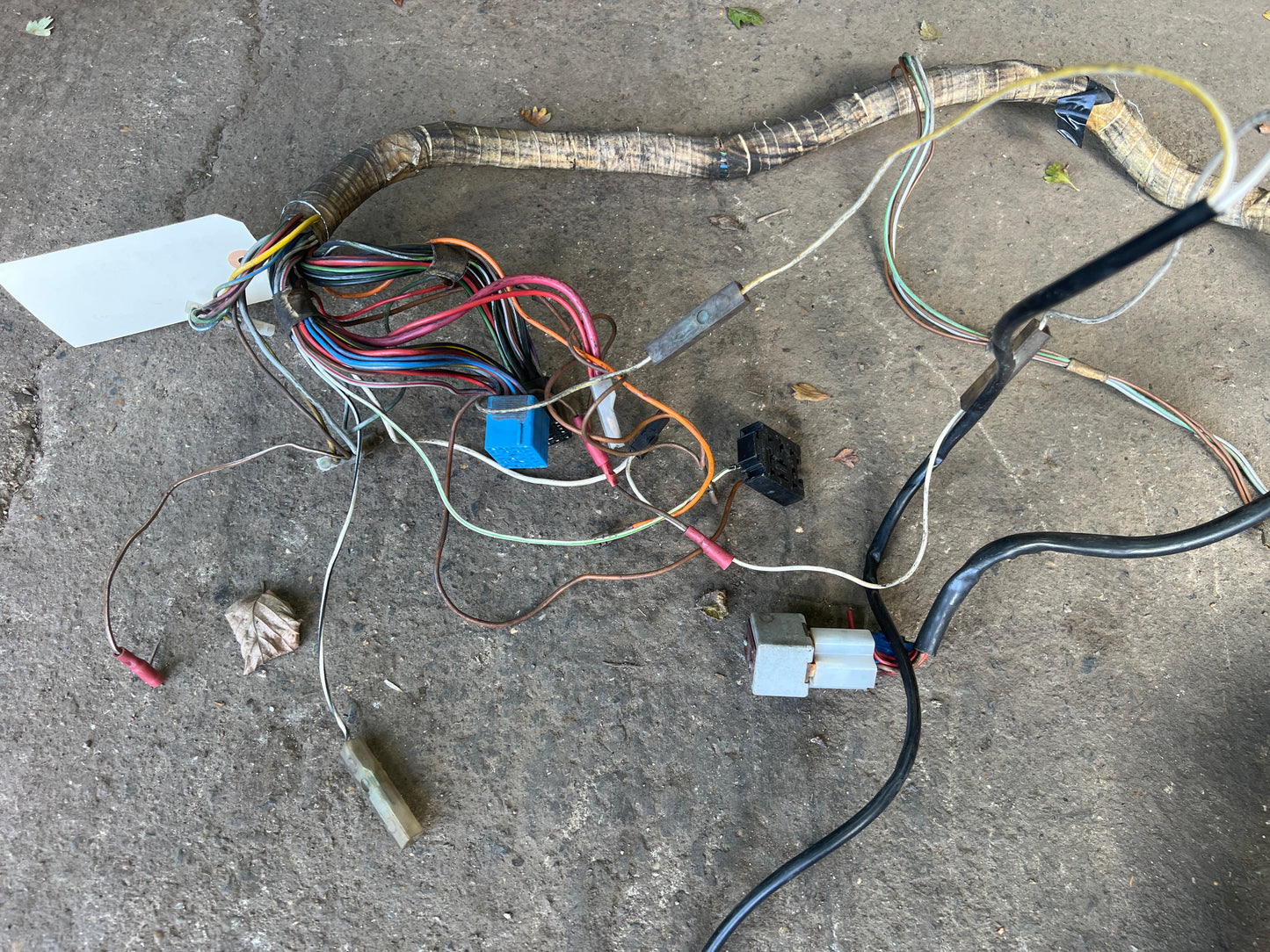 Porsche 924 944 1981 interior wiring loom, manual front (dash) section, used 478971050