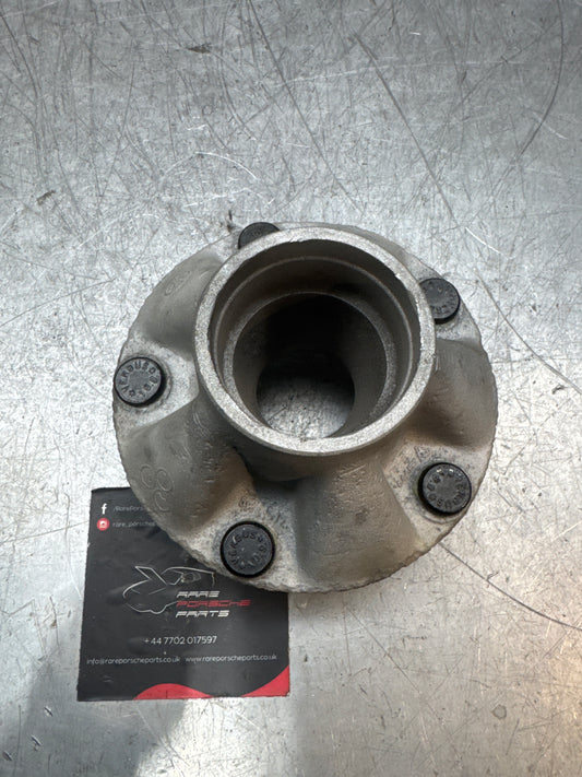 Porsche 928 Front wheel hub, refurbished 92834106502