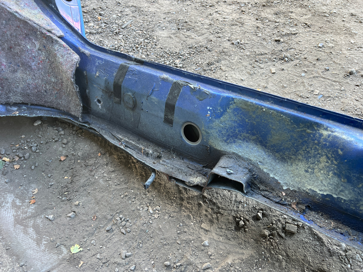 Porsche 944 left side cut, rear fender with sill 94450390303, 94450361102