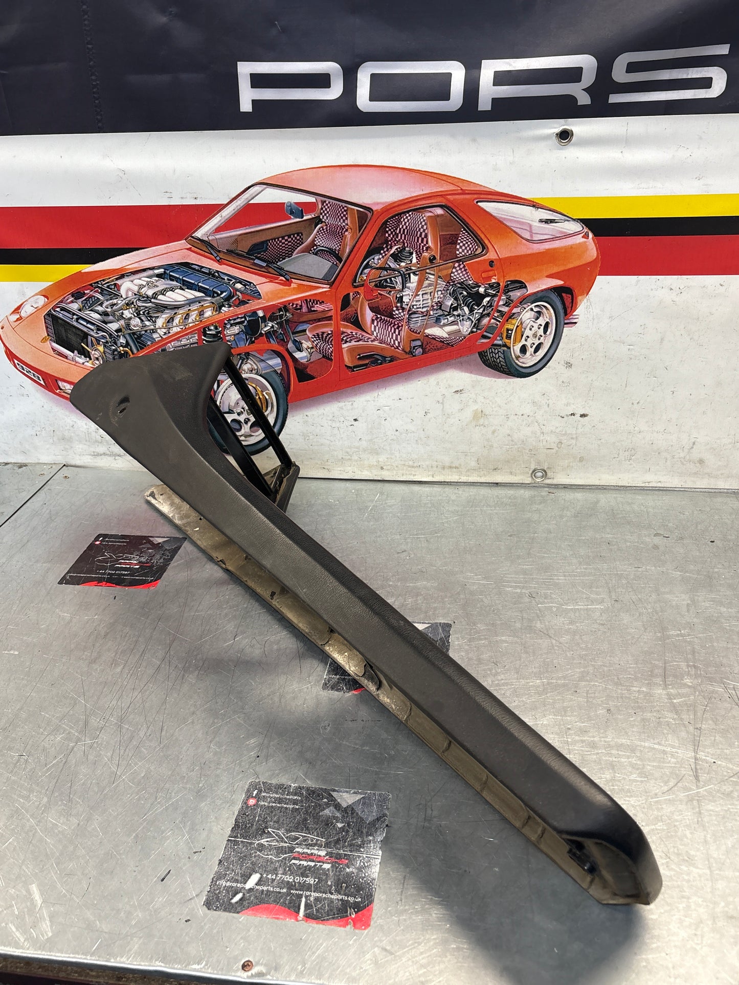 Porsche 944 centre console black 94455205100 used