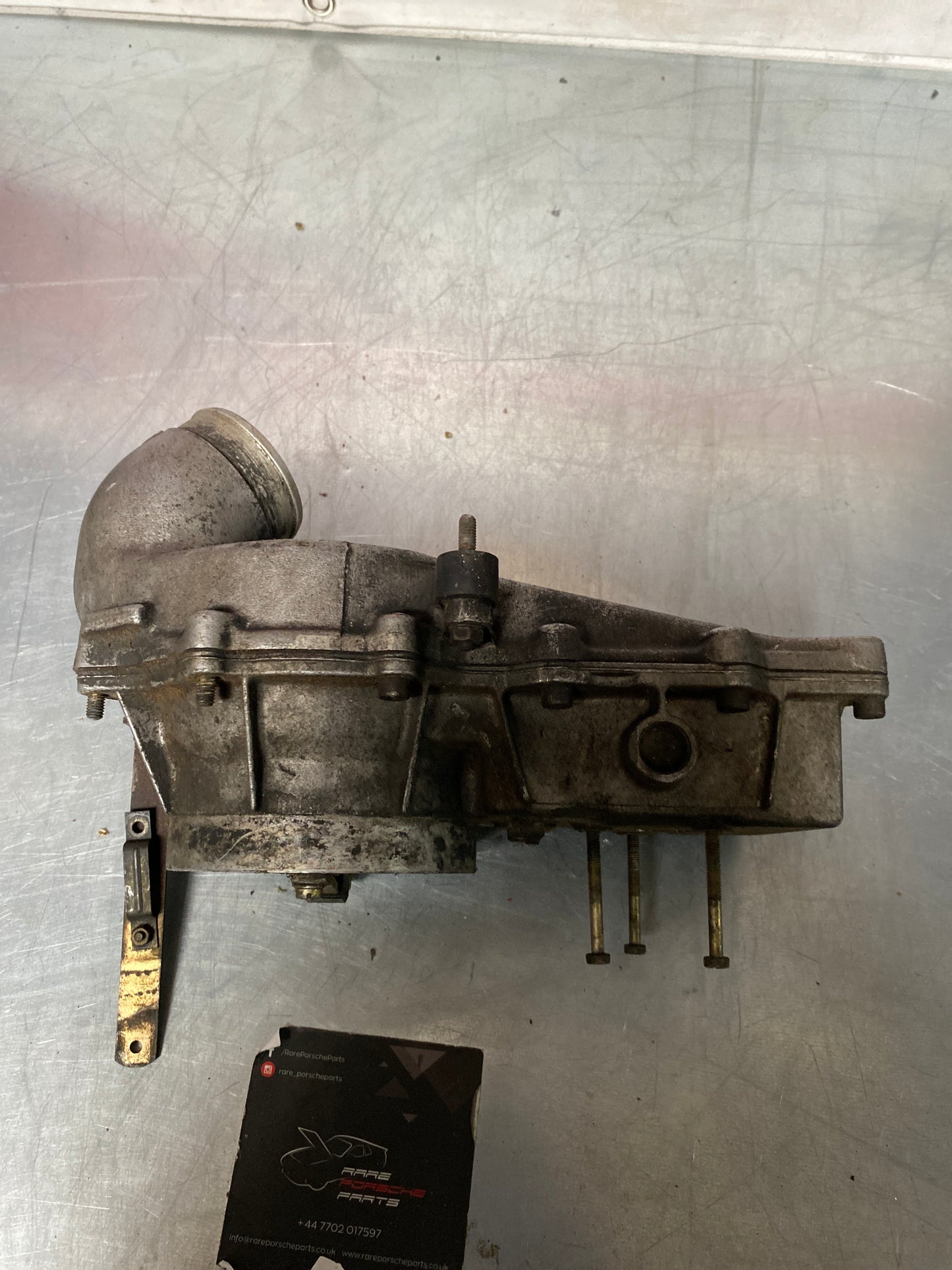 Porsche 924 turbo air flow sensor S1 0438120091 / 9311101354R