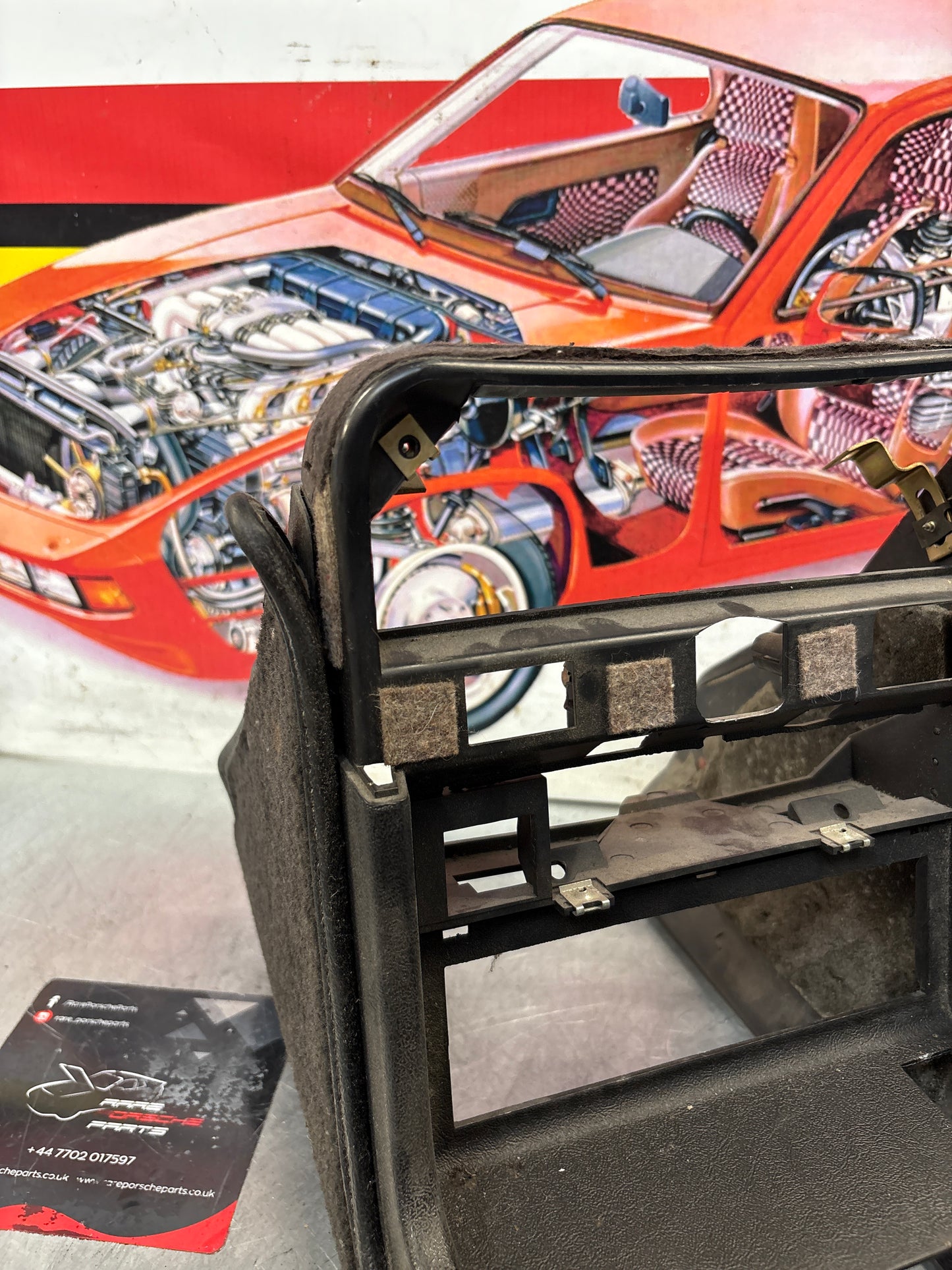 Porsche 924 944 centre console black with black carpet one switch hole 477857969 / 477857951 used