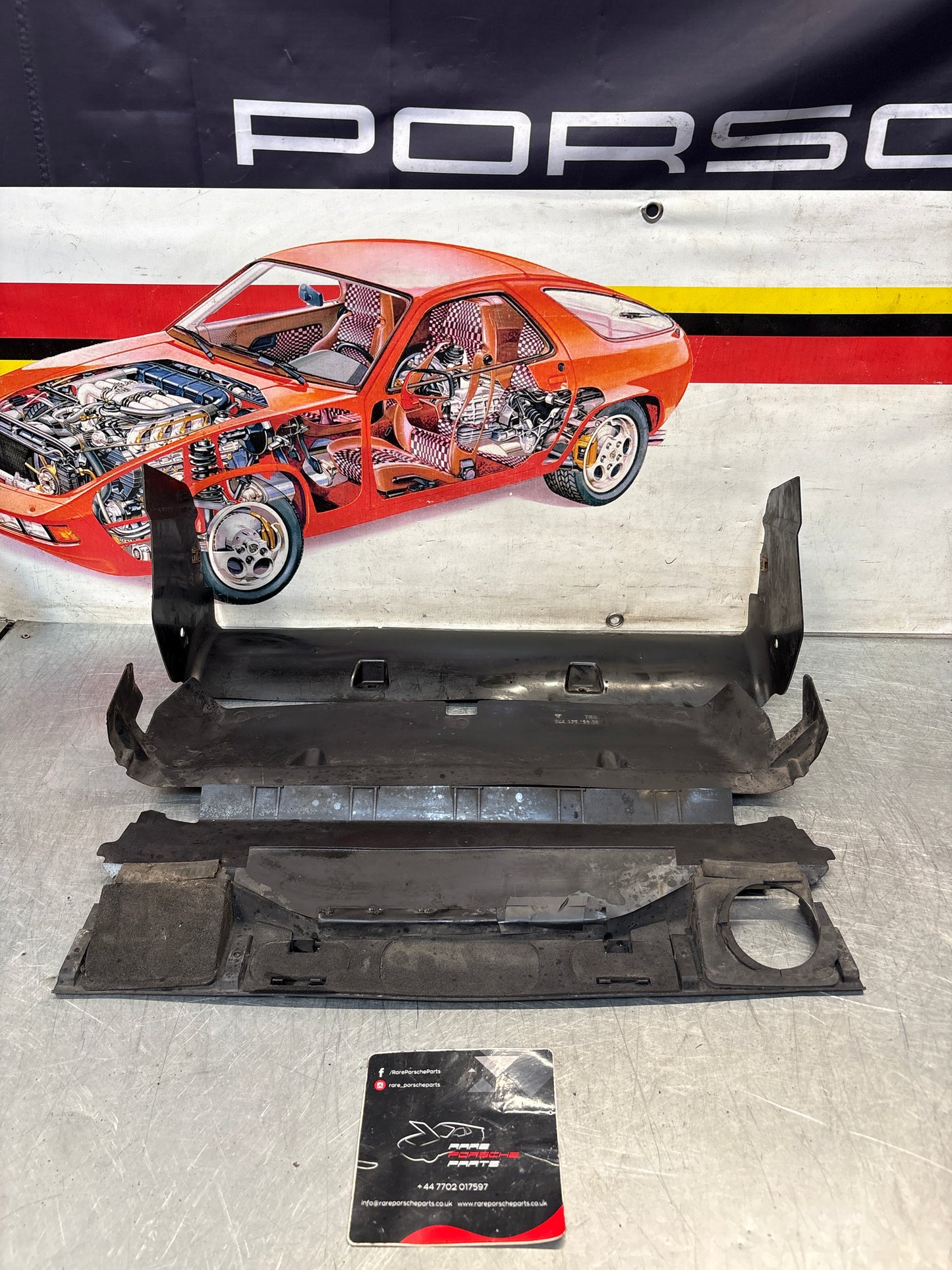 Porsche 944 S2 / turbo front air duct Kit used