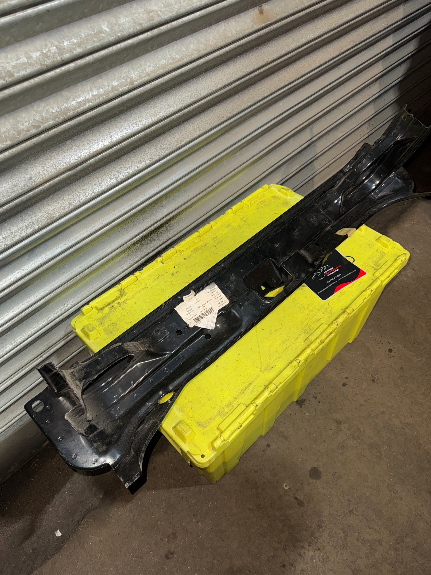 Porsche 964 Rear Cross member- 96550107901 - New old stock