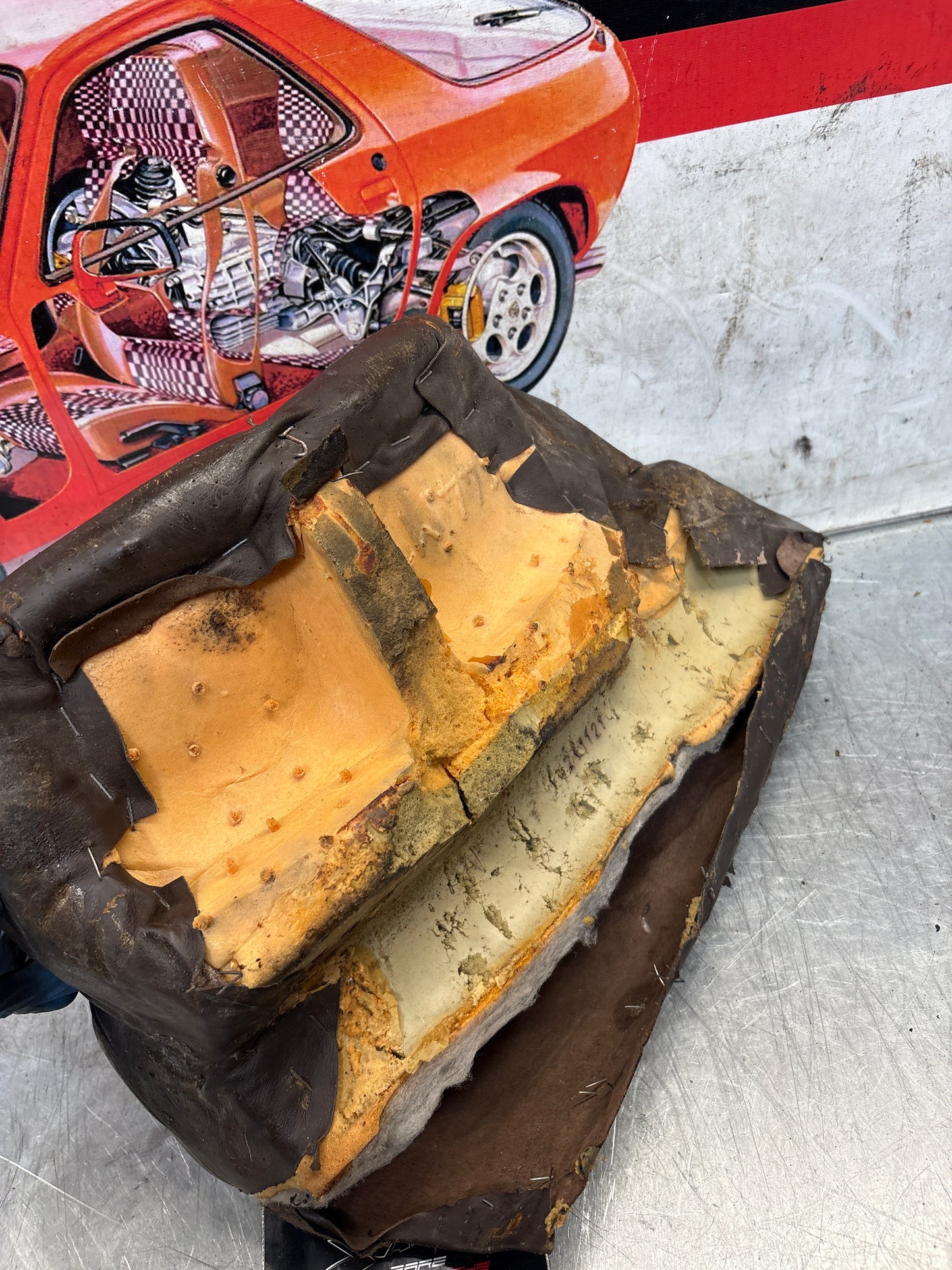 Porsche 928 rear right seat cushion, brown, leather, used 92852206051