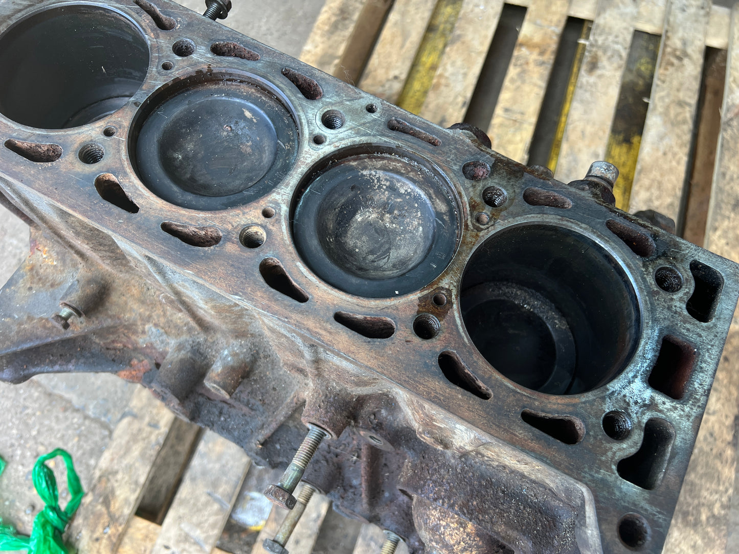 Porsche 924 Turbo S2 Engine, Short Block 931 for spare or repairs