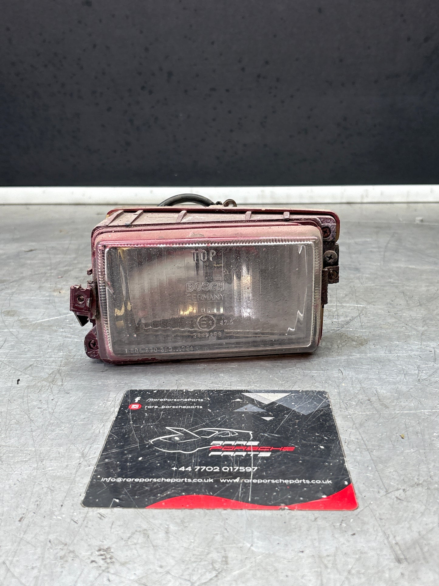 Porsche 928 Bosch headlight high beam, left 0306403001 / 92863141401