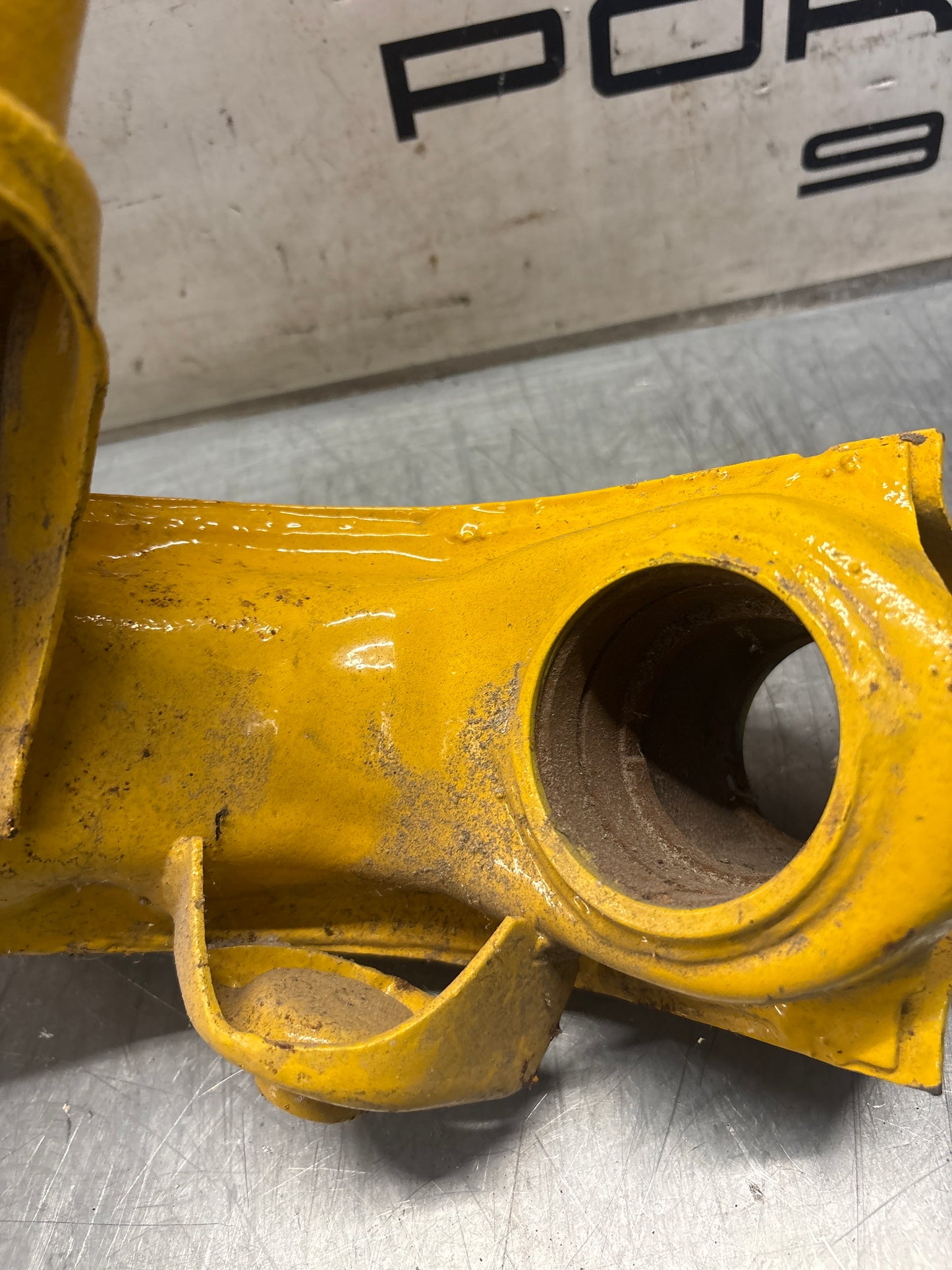 Porsche 924 944  -85.5 Rear left trailing arm,  refurbished 94433102100