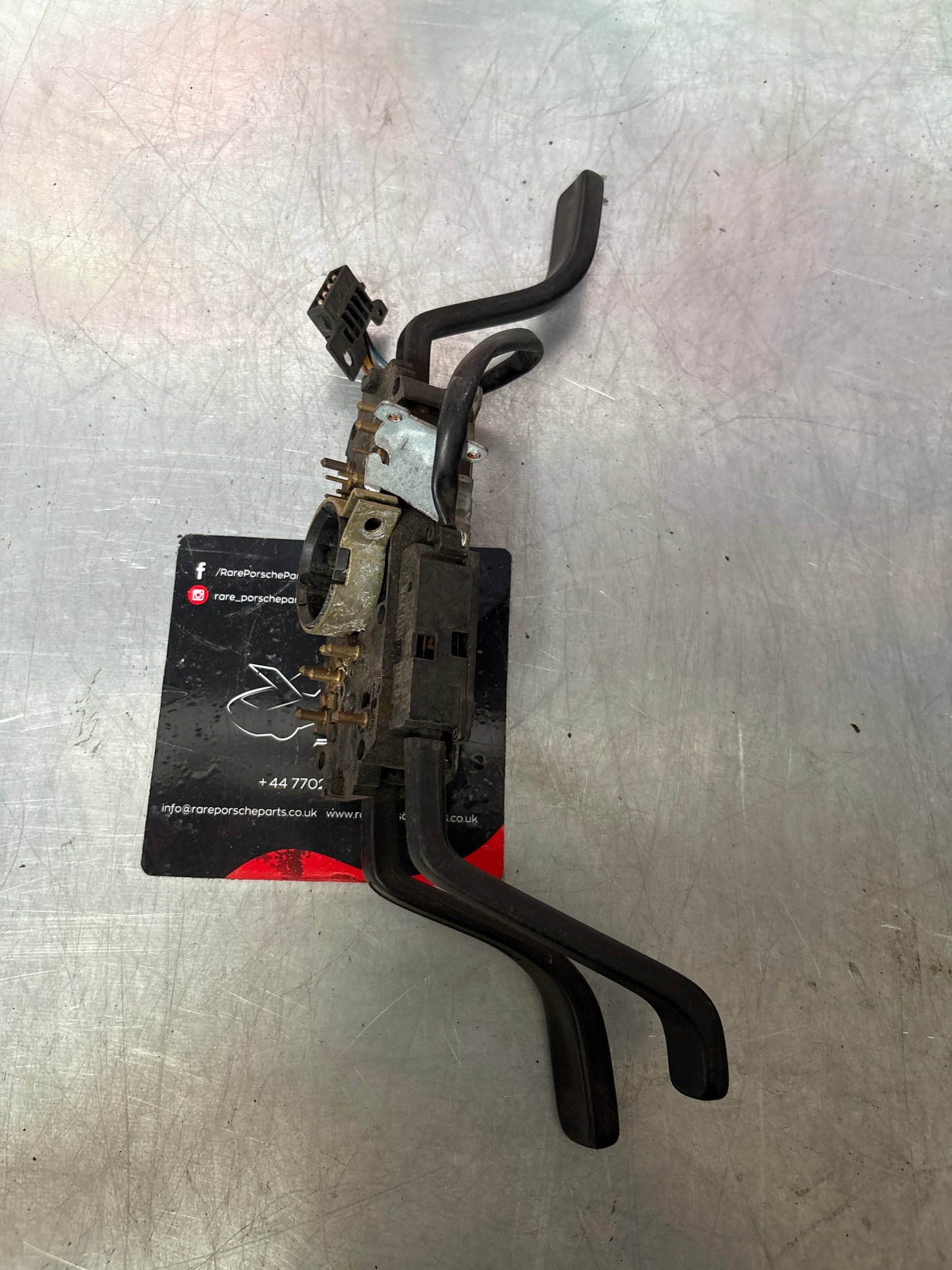 Porsche 944 steering column switch 94461331301 used