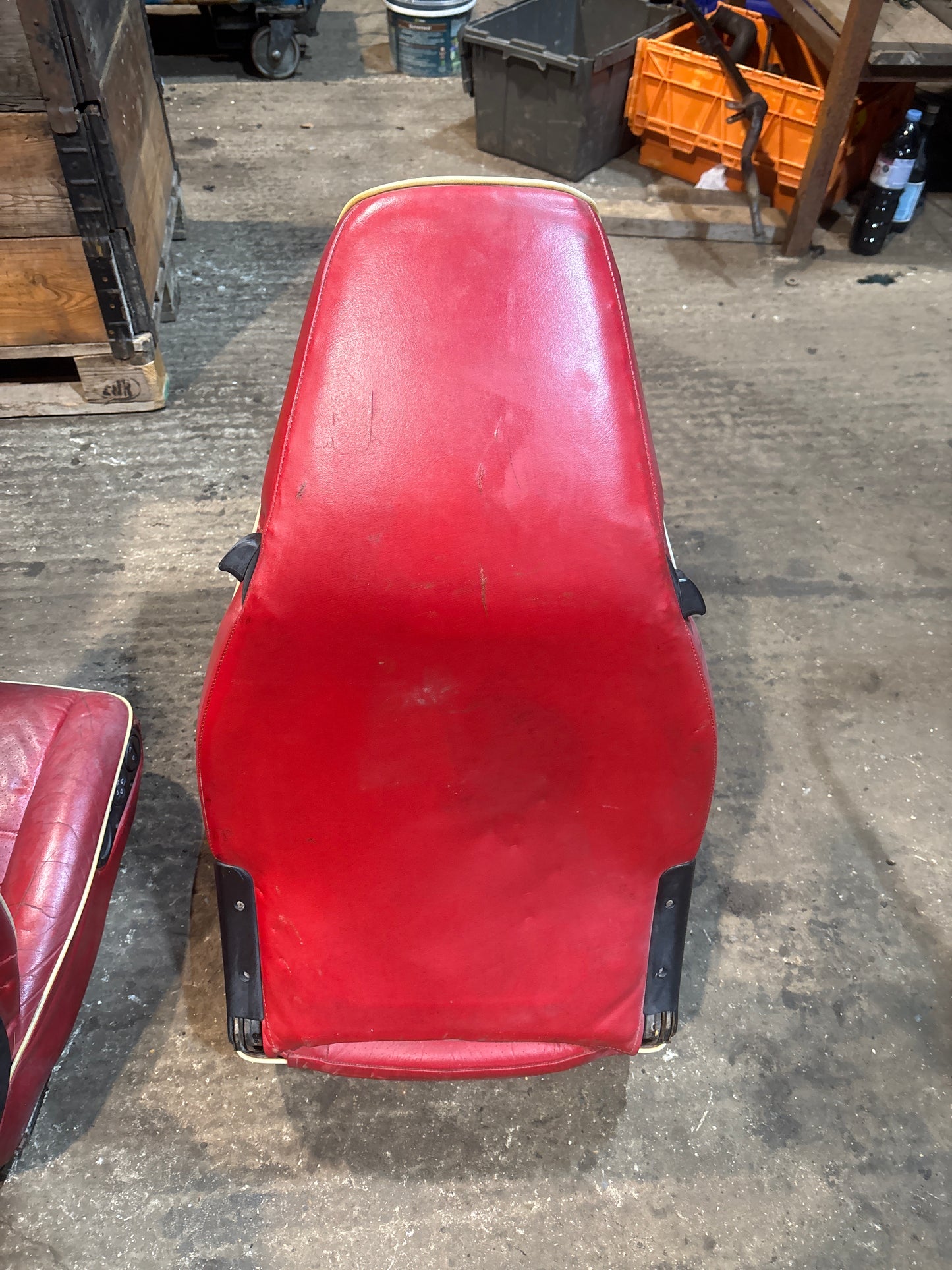 Porsche 944 Red Electric Front seats For Refurb, not tested!!