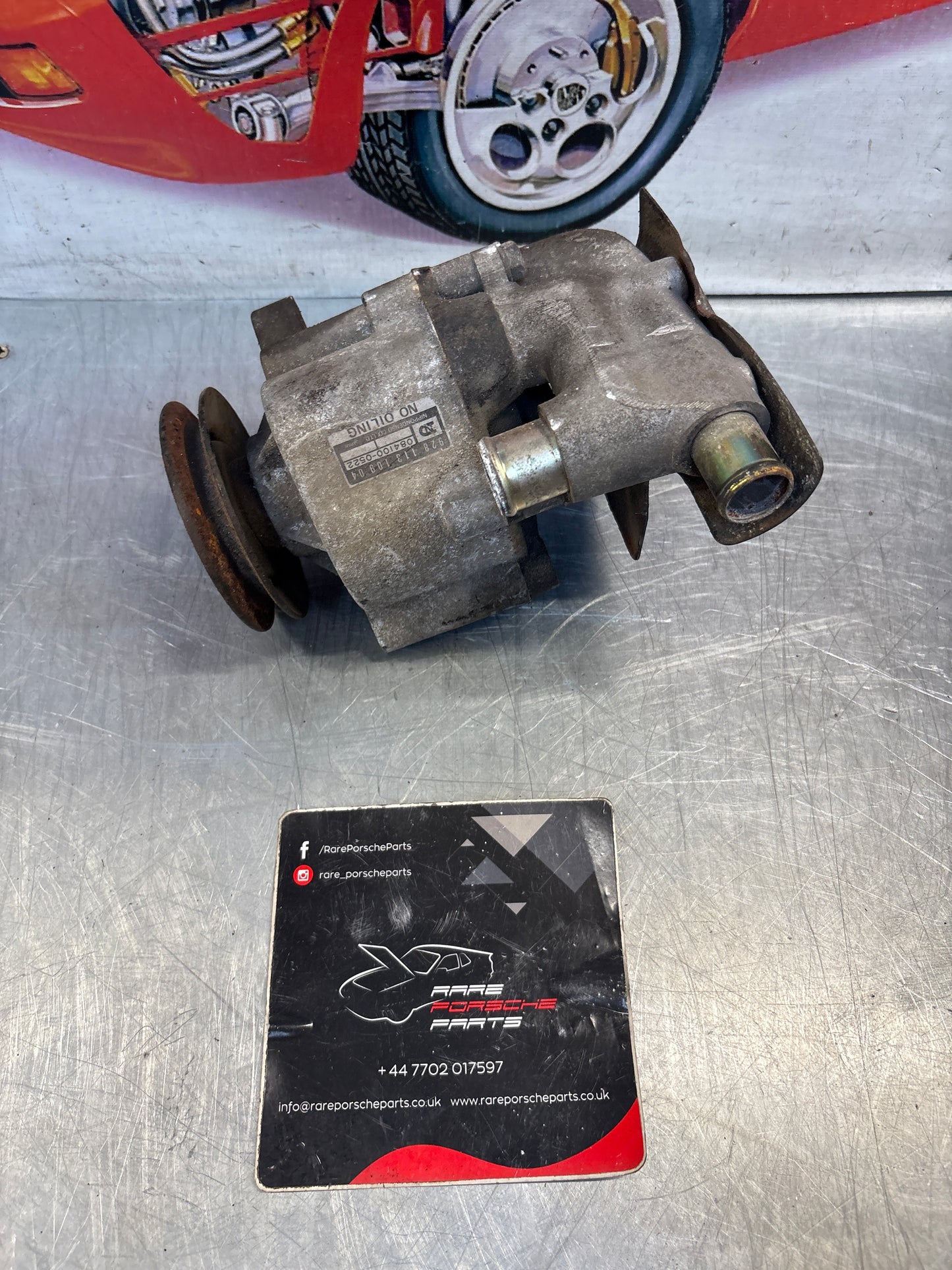 Porsche 928 air pump, used 92811310904