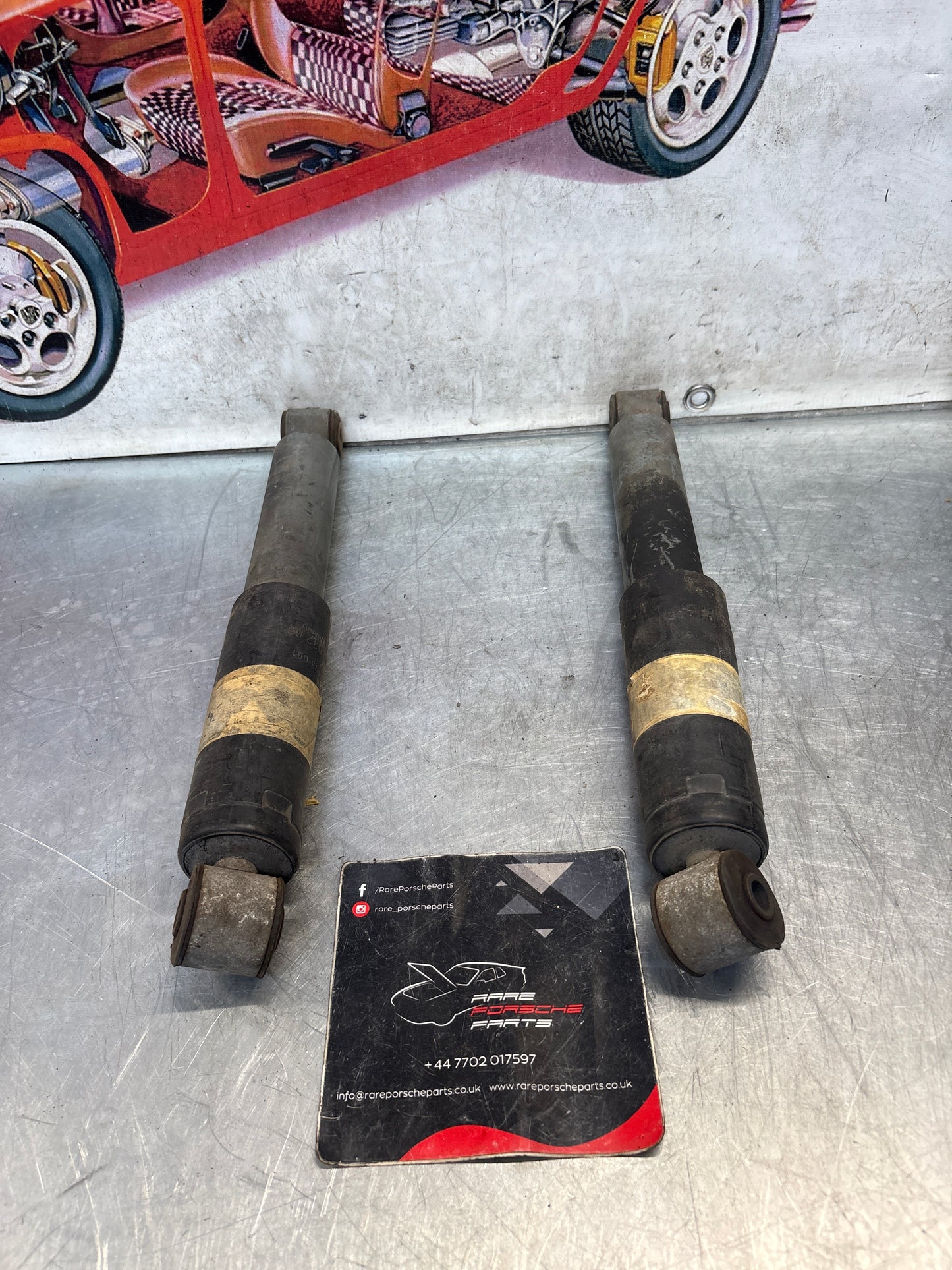 Porsche 944 86- pair of rear suspension shock absorbers, used 95133303206