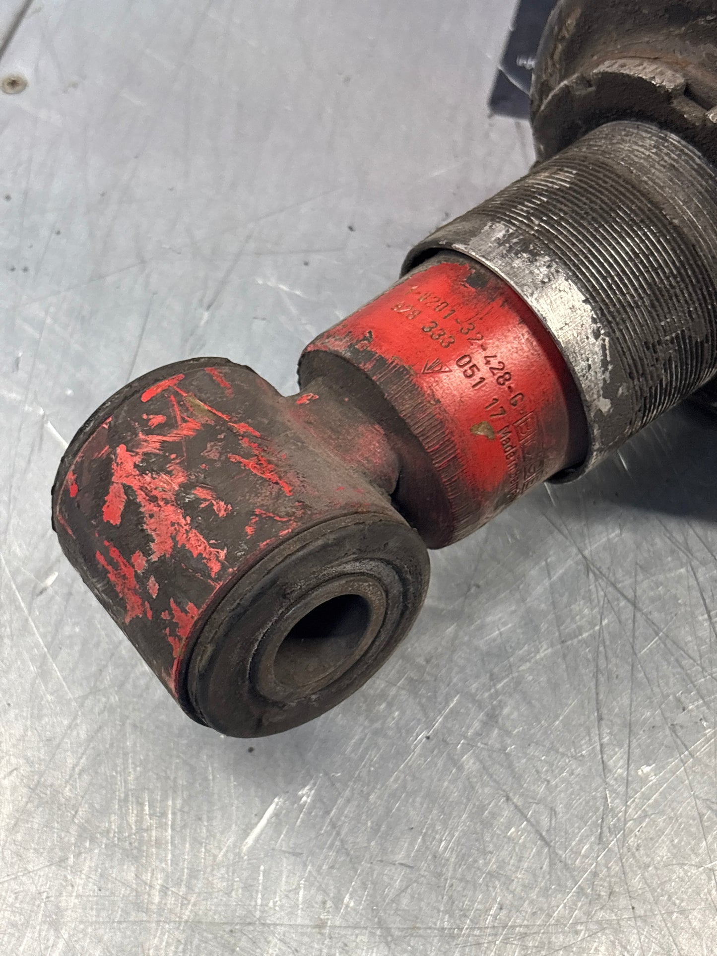 Porsche 928 rear shock absorber, 92833305117