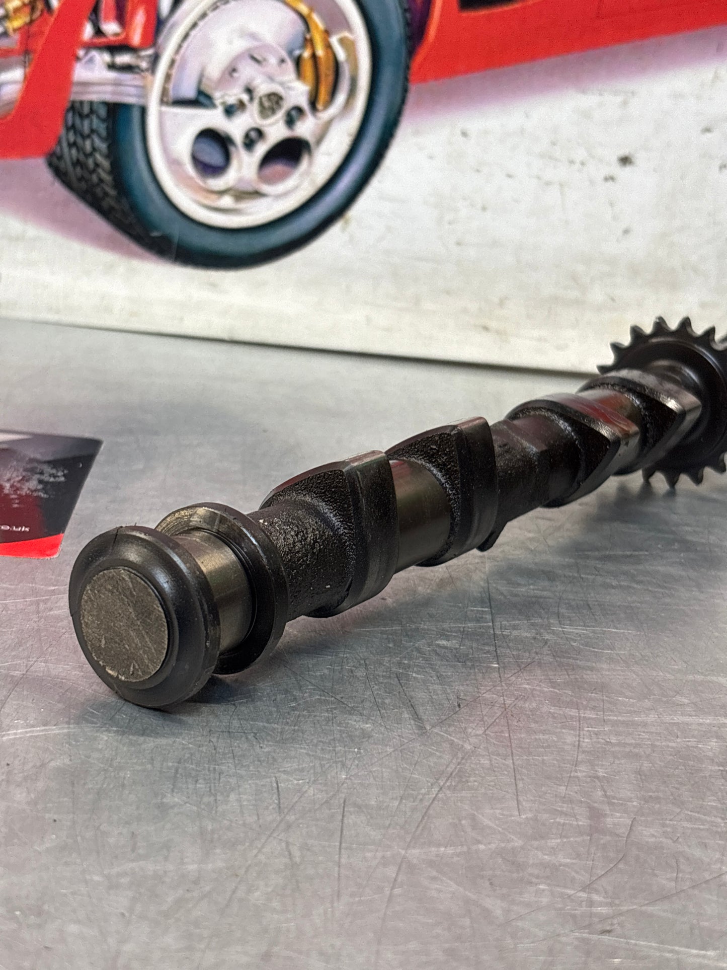 Porsche 928 / 944S2 engine Camshaft, intake side, cylinder 5-8, used 9281052926R / 92810529208