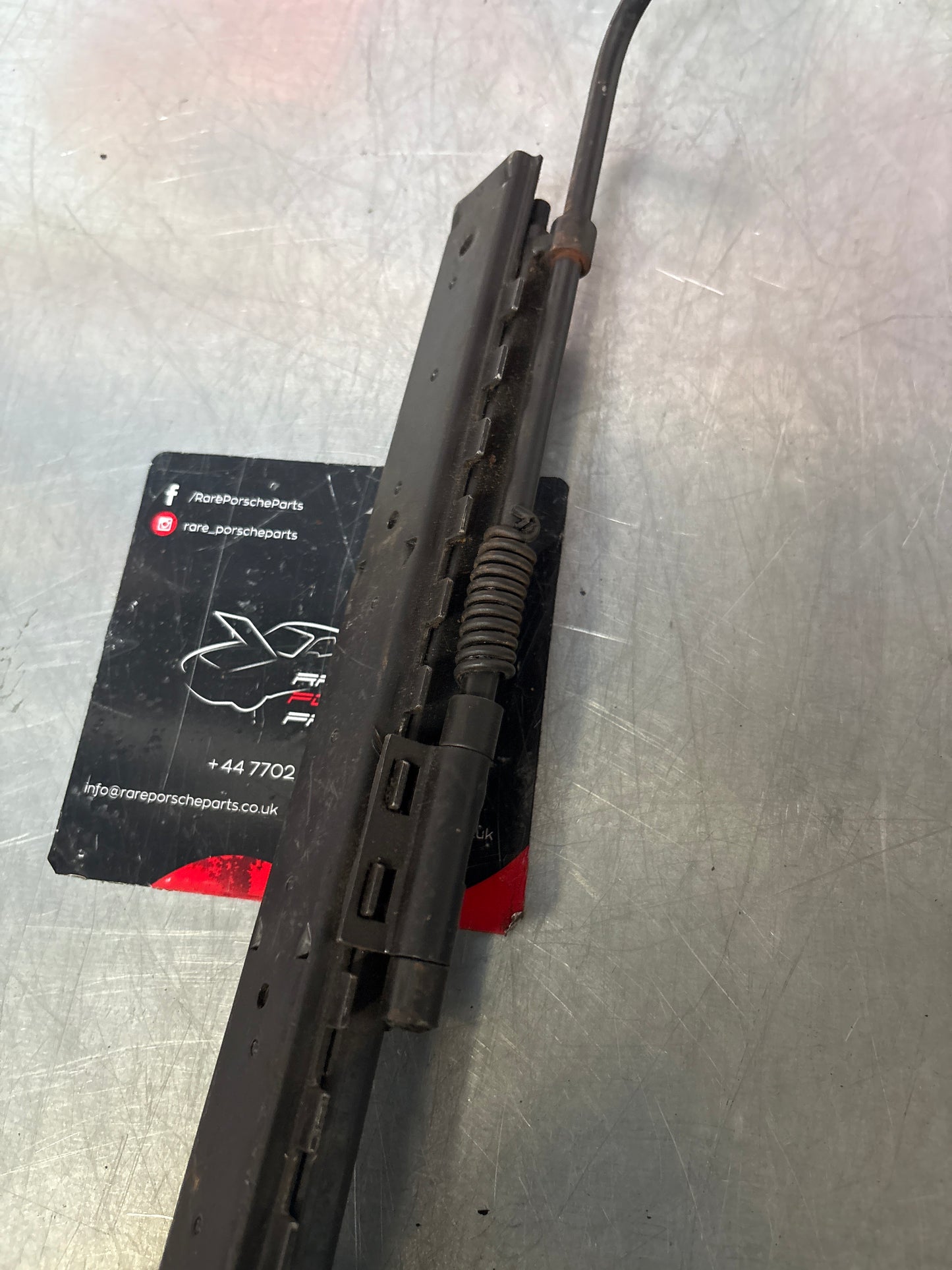 Porsche 924 944 911 right side seat runner with handle 92852149002