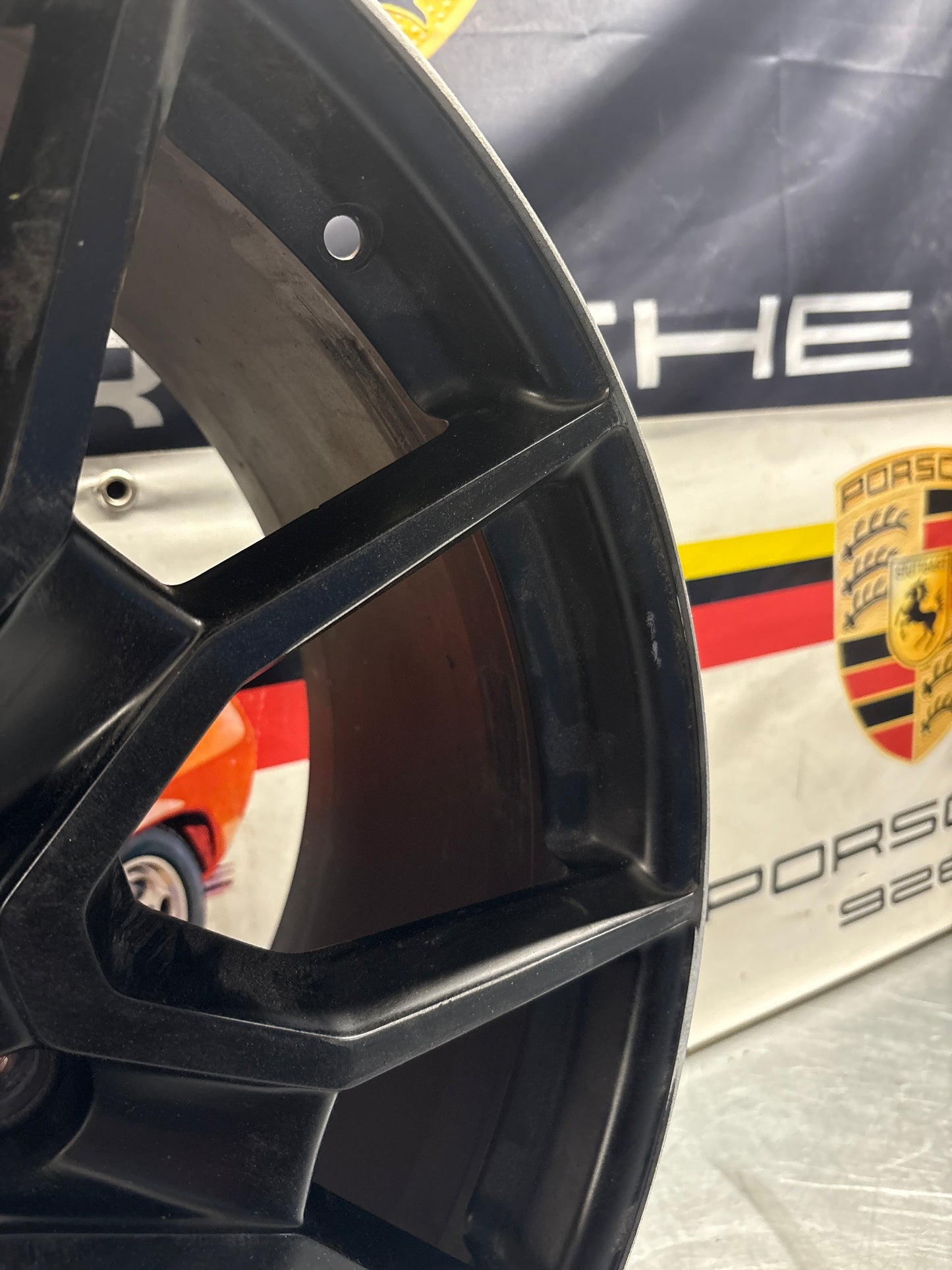 Porsche Taycan GTS 9.5Jx21” ET60 alloy wheel, 9J1601025BC, for spares or repair