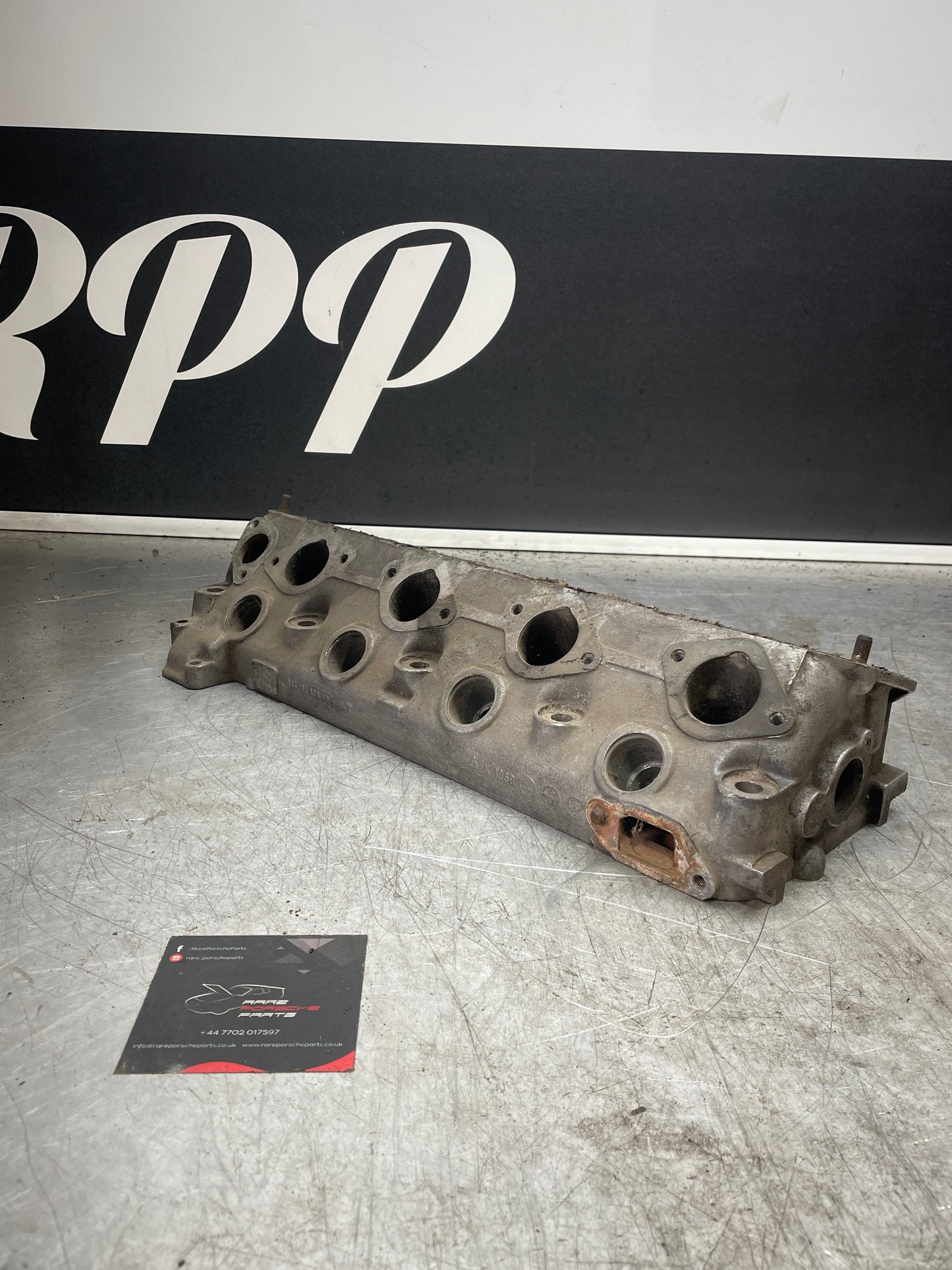 Porsche 944 8V Cylinder head, without valve, used 9441043036R