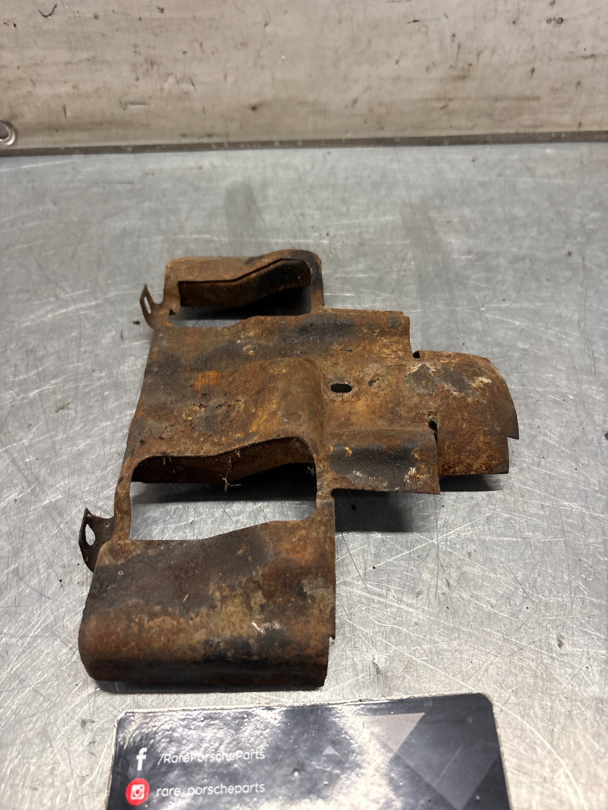 Porsche 914 baffle plate, right side, used 021119320A