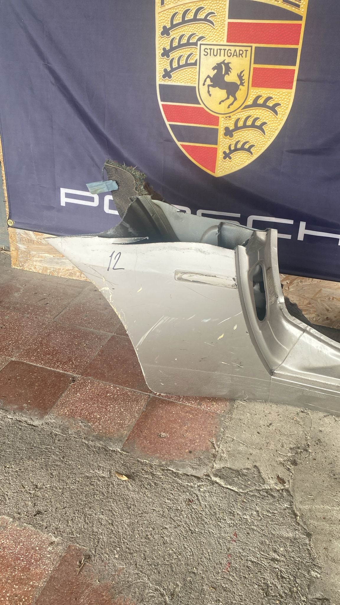 Porsche 944 right sill section cut 94450361200