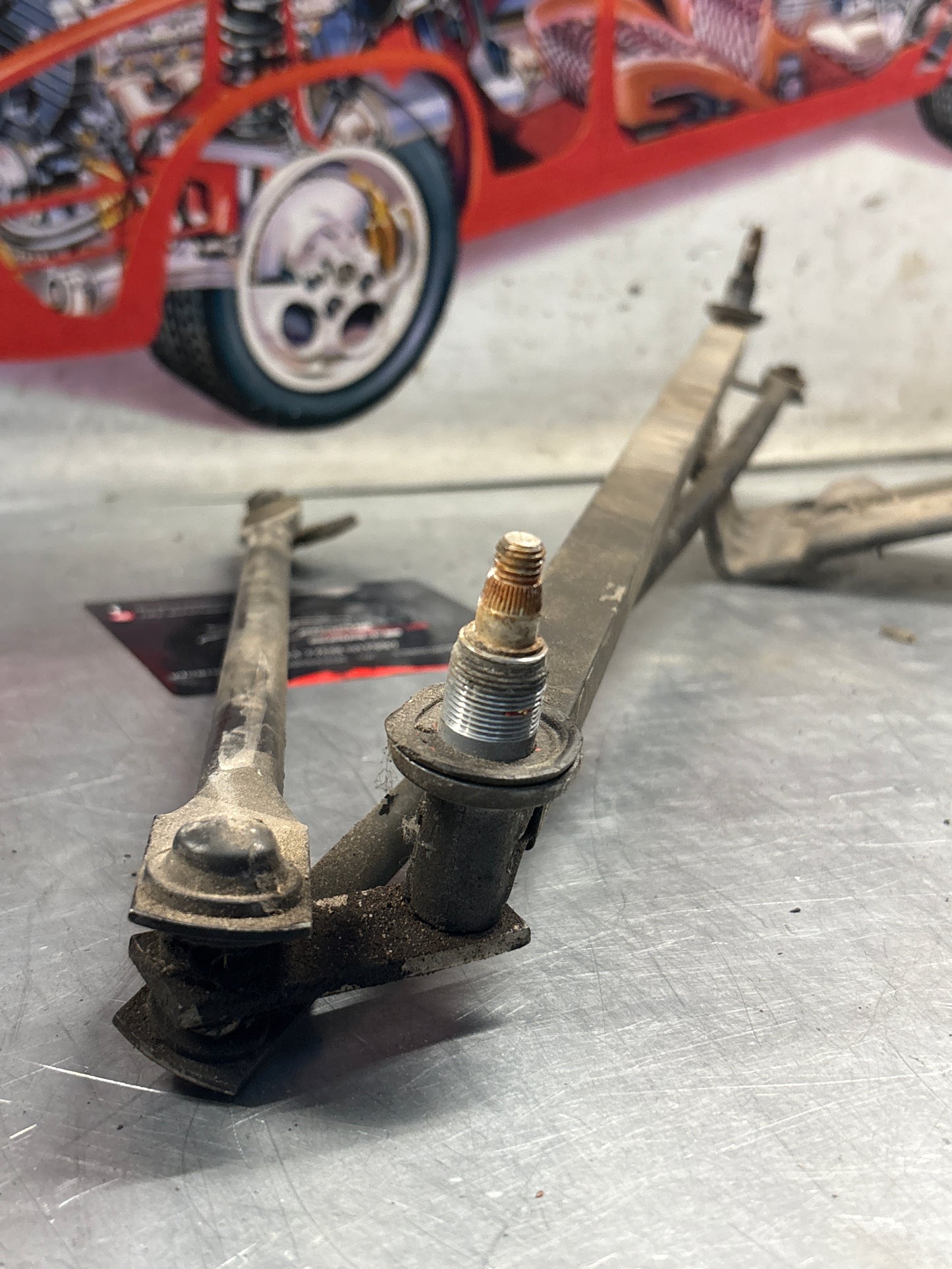 Porsche 928 78-82 windscreen wiper frame, mechanism for LHD cars 92862822100, used