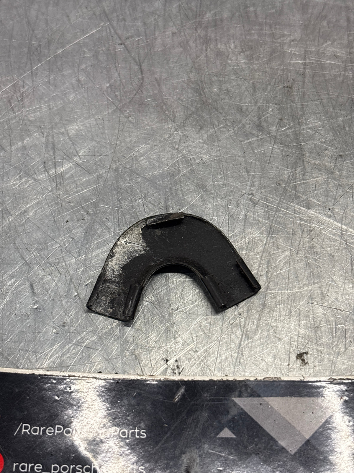 Porsche 928 window trim corner piece, 9285434150570K, used