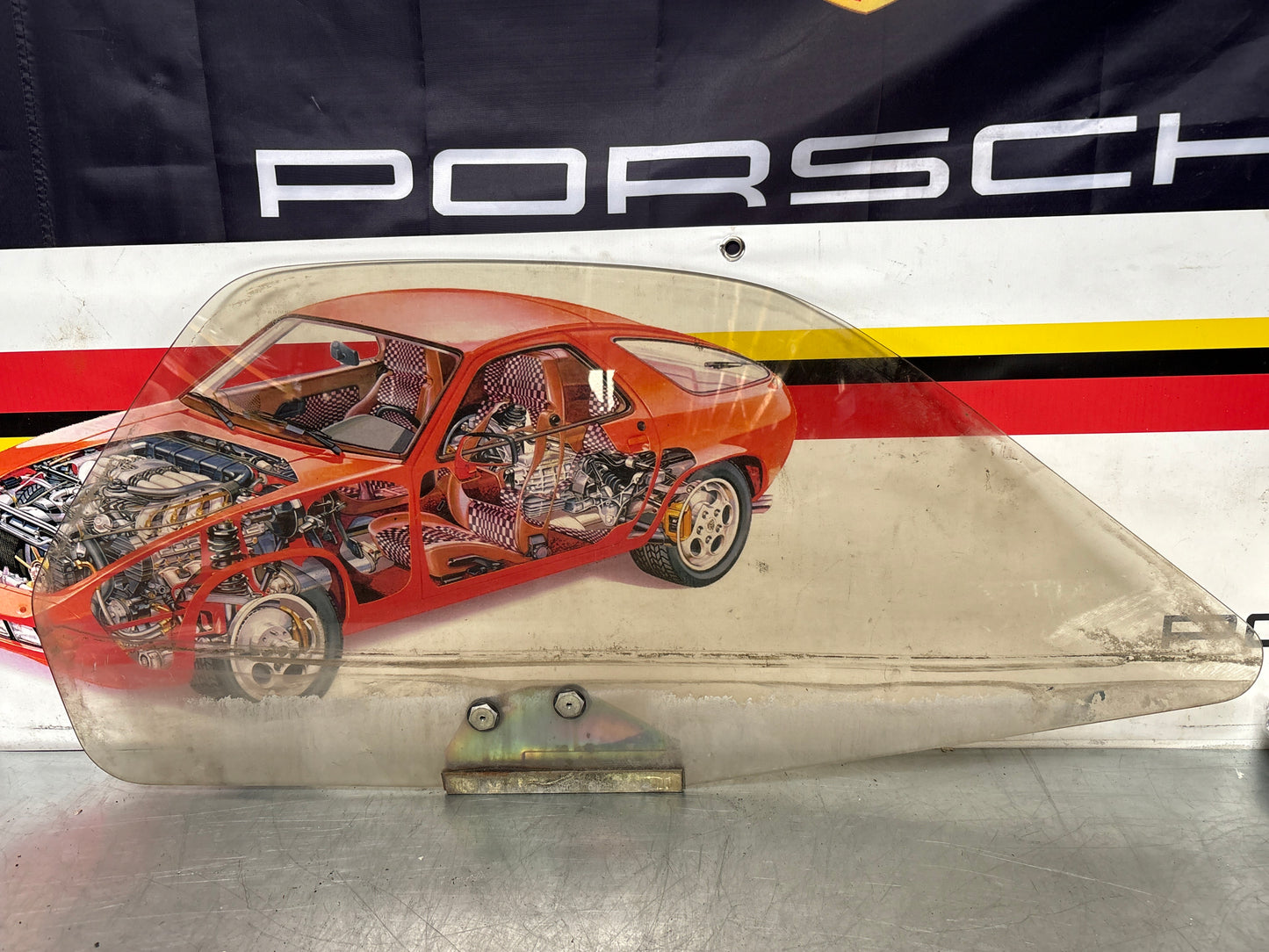 Porsche 928 Right hand side door window glass, brown 92853701602 used