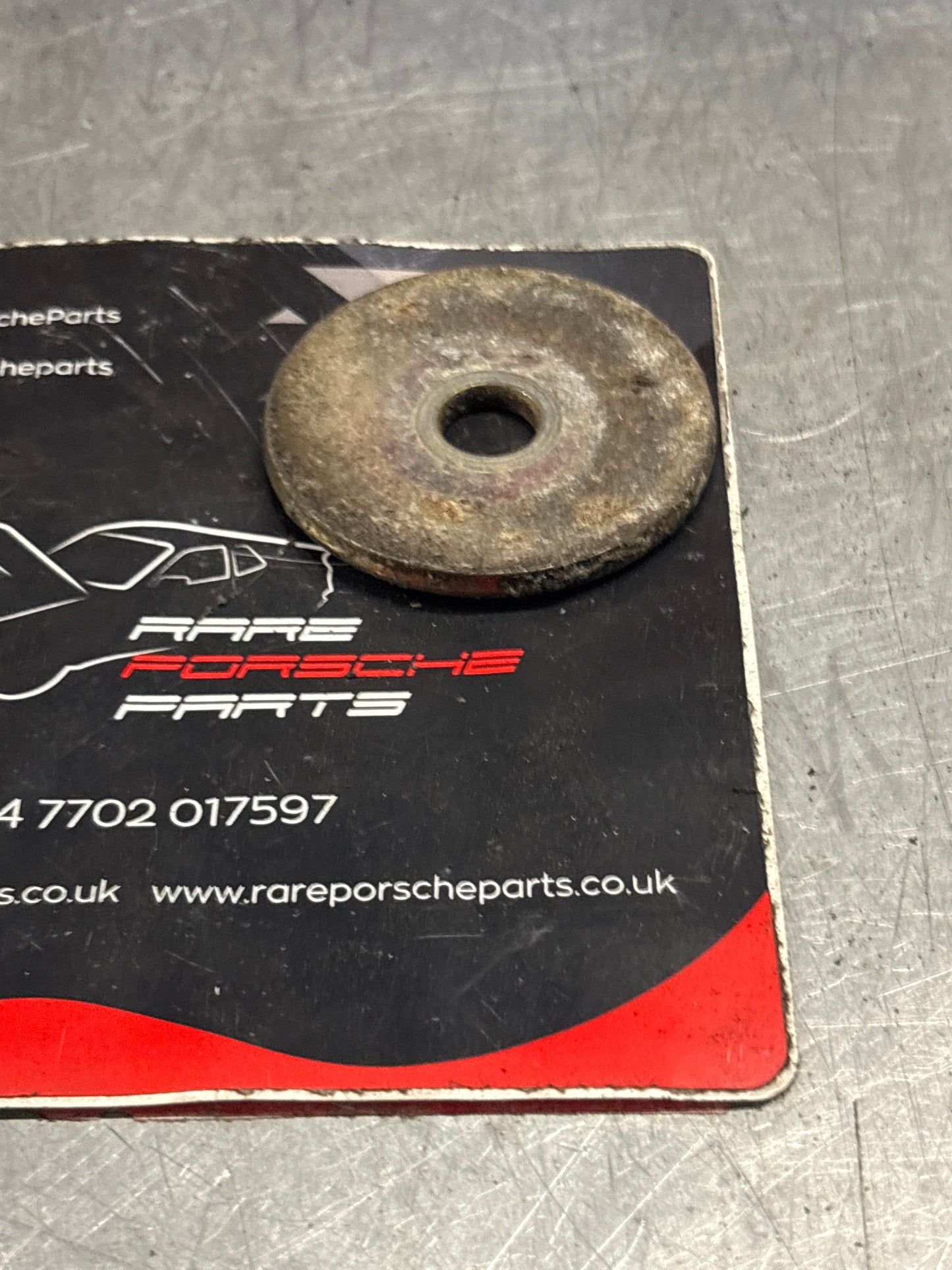 Porsche 928 shock absorber washer plate, used 92833352501