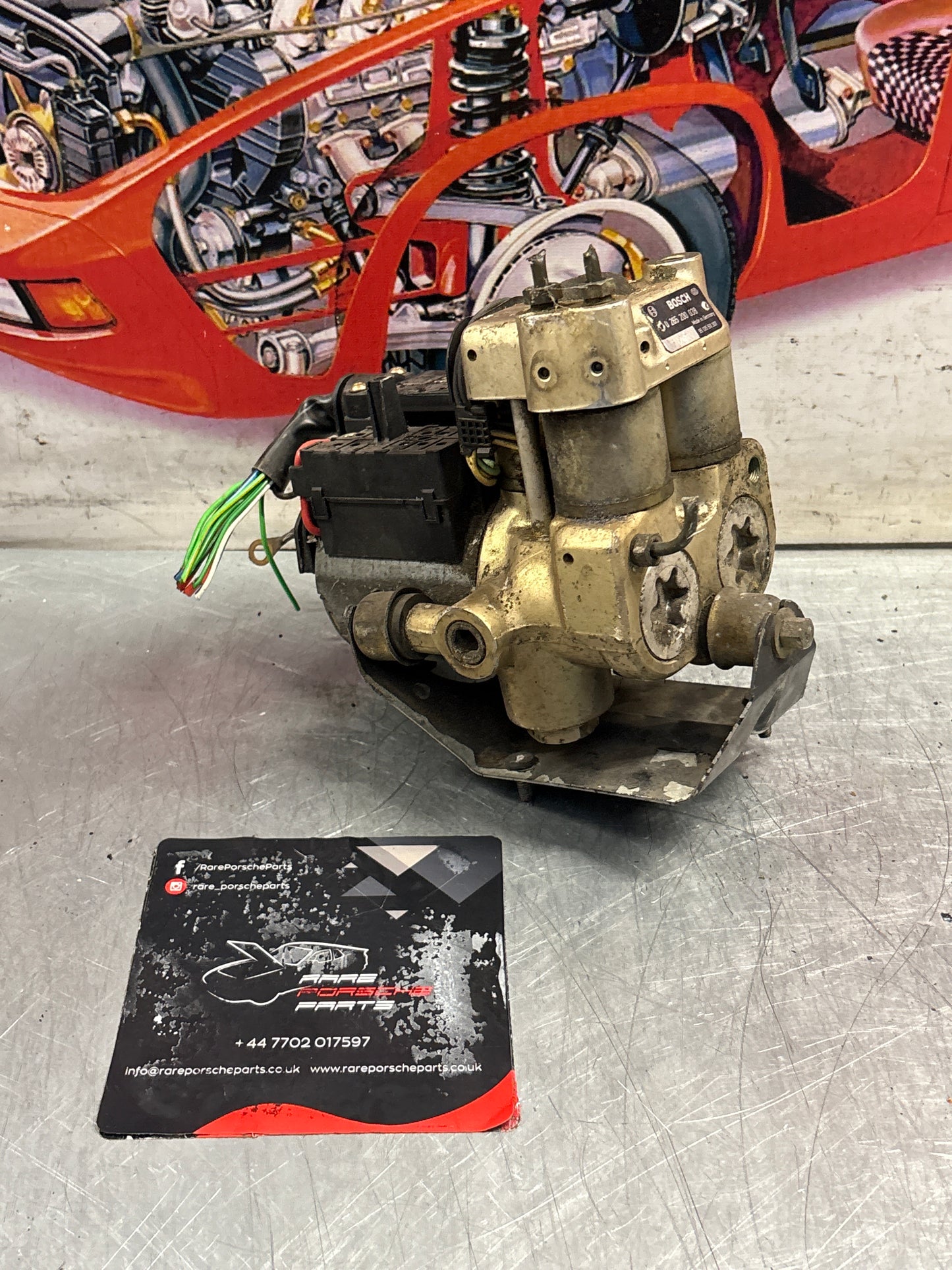 Porsche 944 Turbo Bosch ABS pump, used 0265200038 / 95135511301