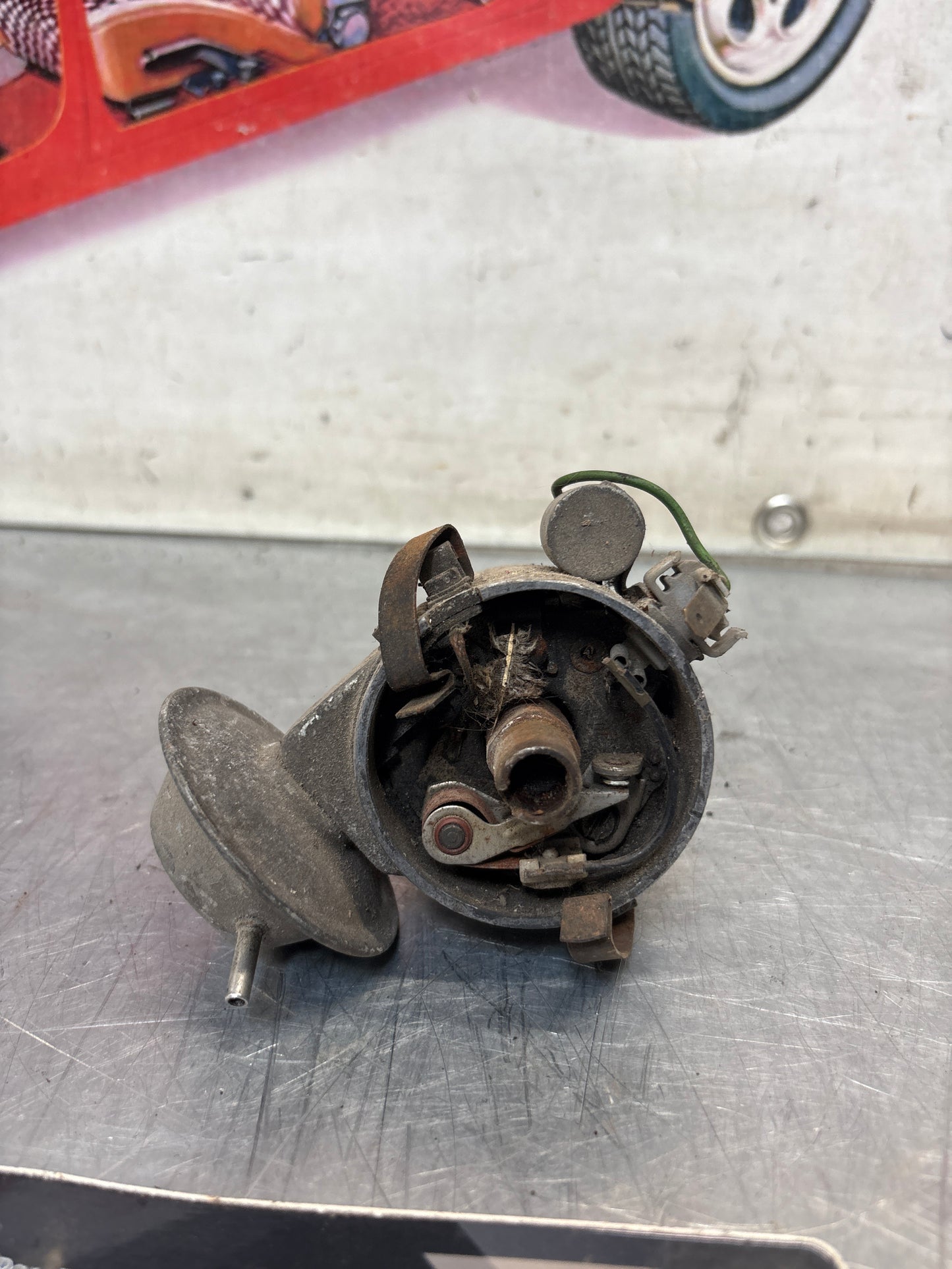 Porsche 924 ignition distributor, used 0231170202 / 047905205B