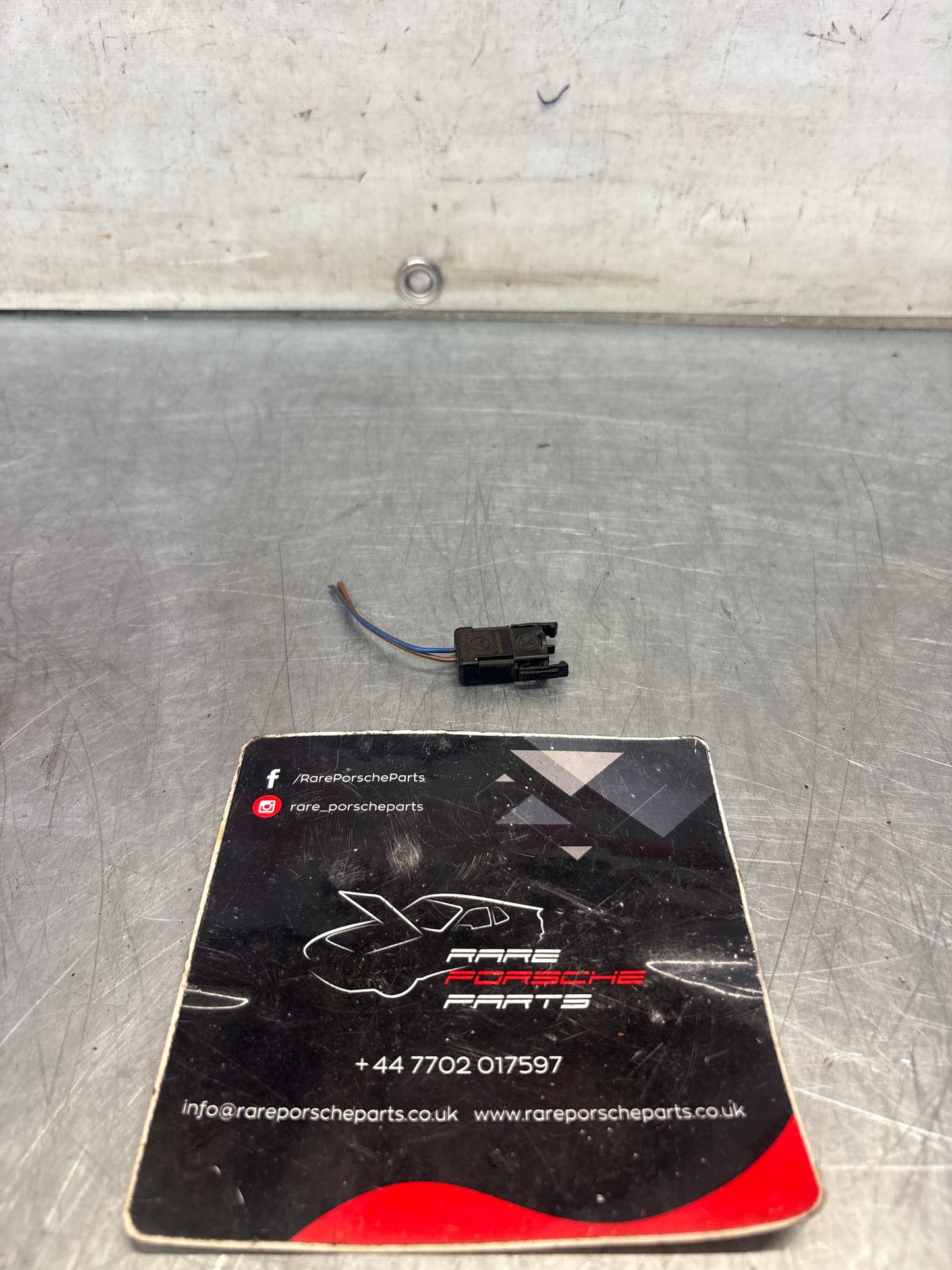 Porsche 928 / Mercedes-Benz heating resistor connector plug, used 0085450828