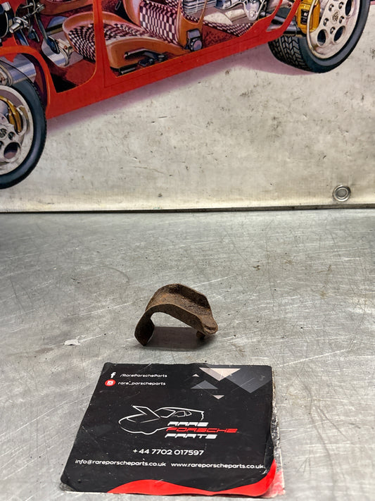 Porsche 924 944 exhaust hook 93111126401, used