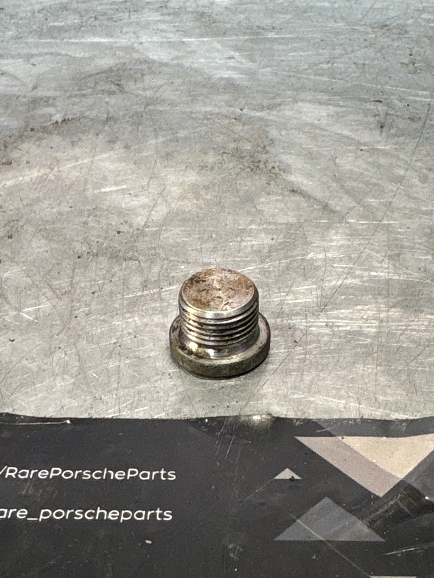 Porsche 924 944 928 screw plug, used 90021900930